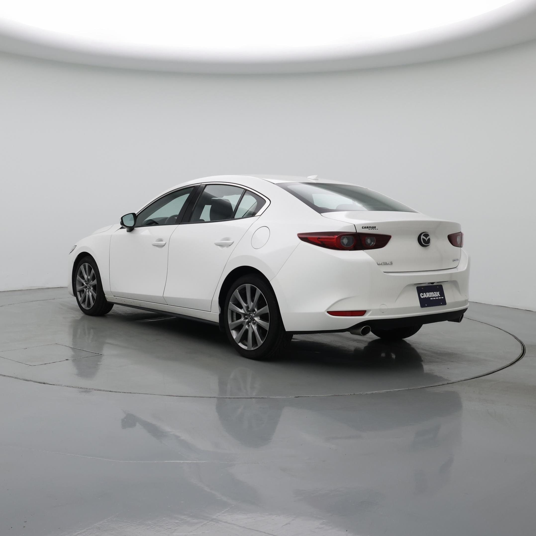 Thumbnail: 2022 Mazda Mazda3 - 2