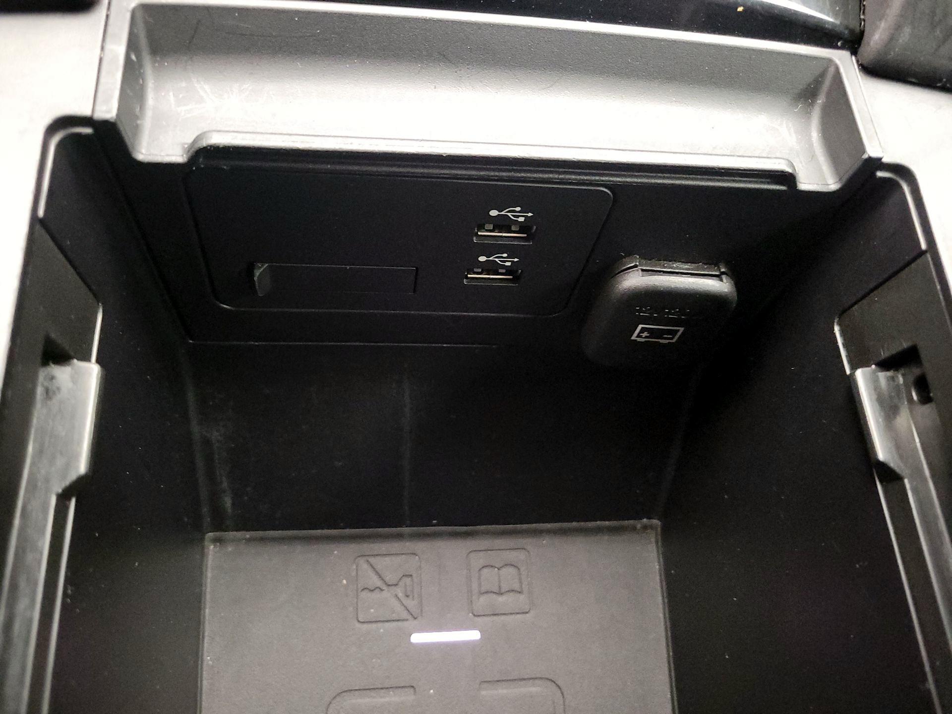 Thumbnail: 2022 Mazda Mazda3 - 19