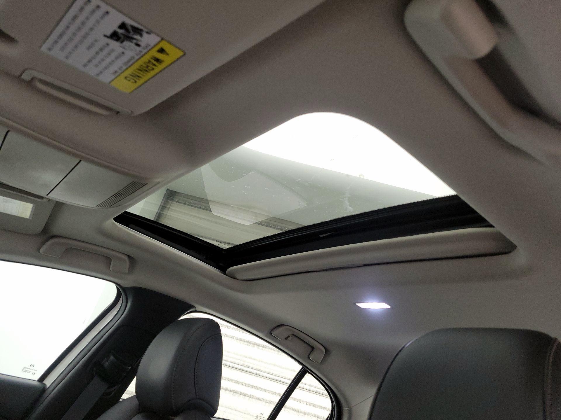 Thumbnail: 2022 Mazda Mazda3 - 20