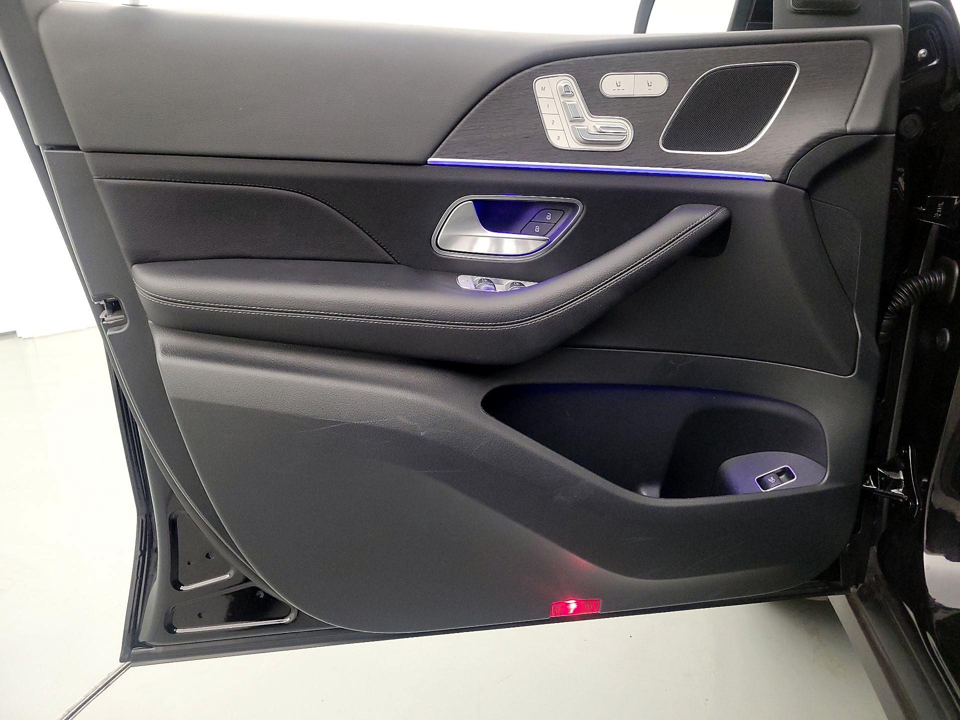 Thumbnail: 2025 Mercedes-Benz GLE - 12