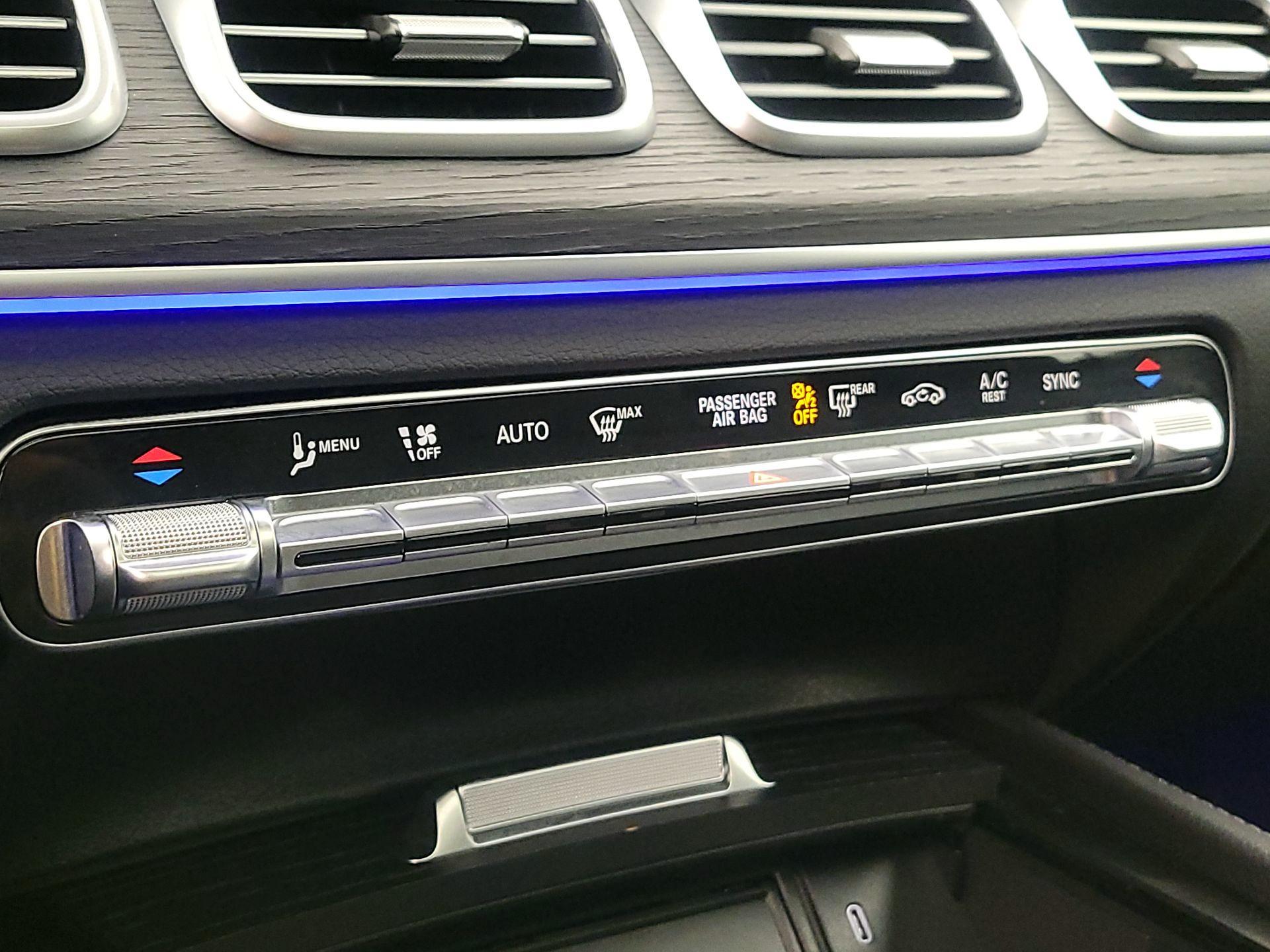 Thumbnail: 2025 Mercedes-Benz GLE - 17