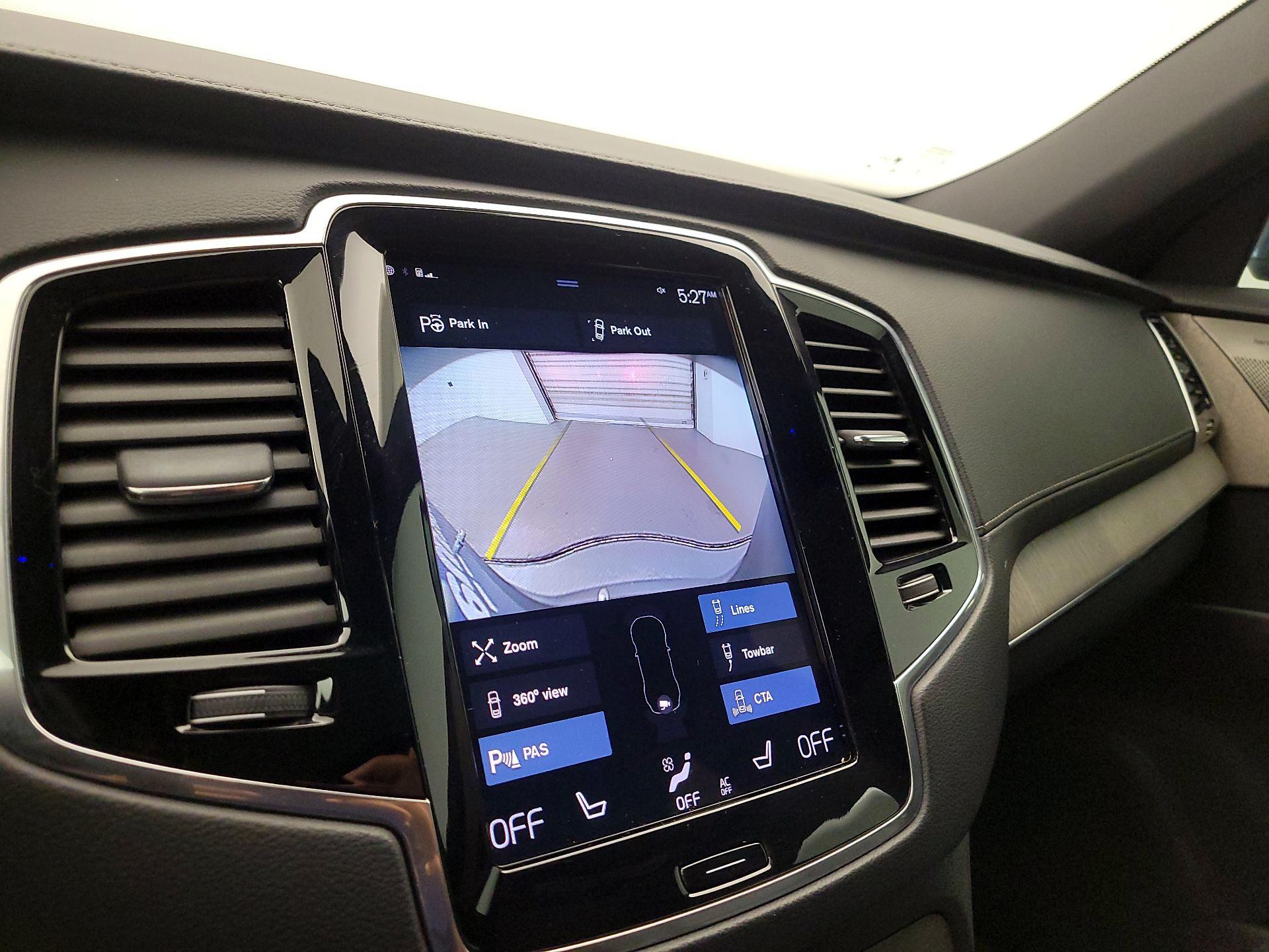 Thumbnail: 2022 Volvo XC90 - 15