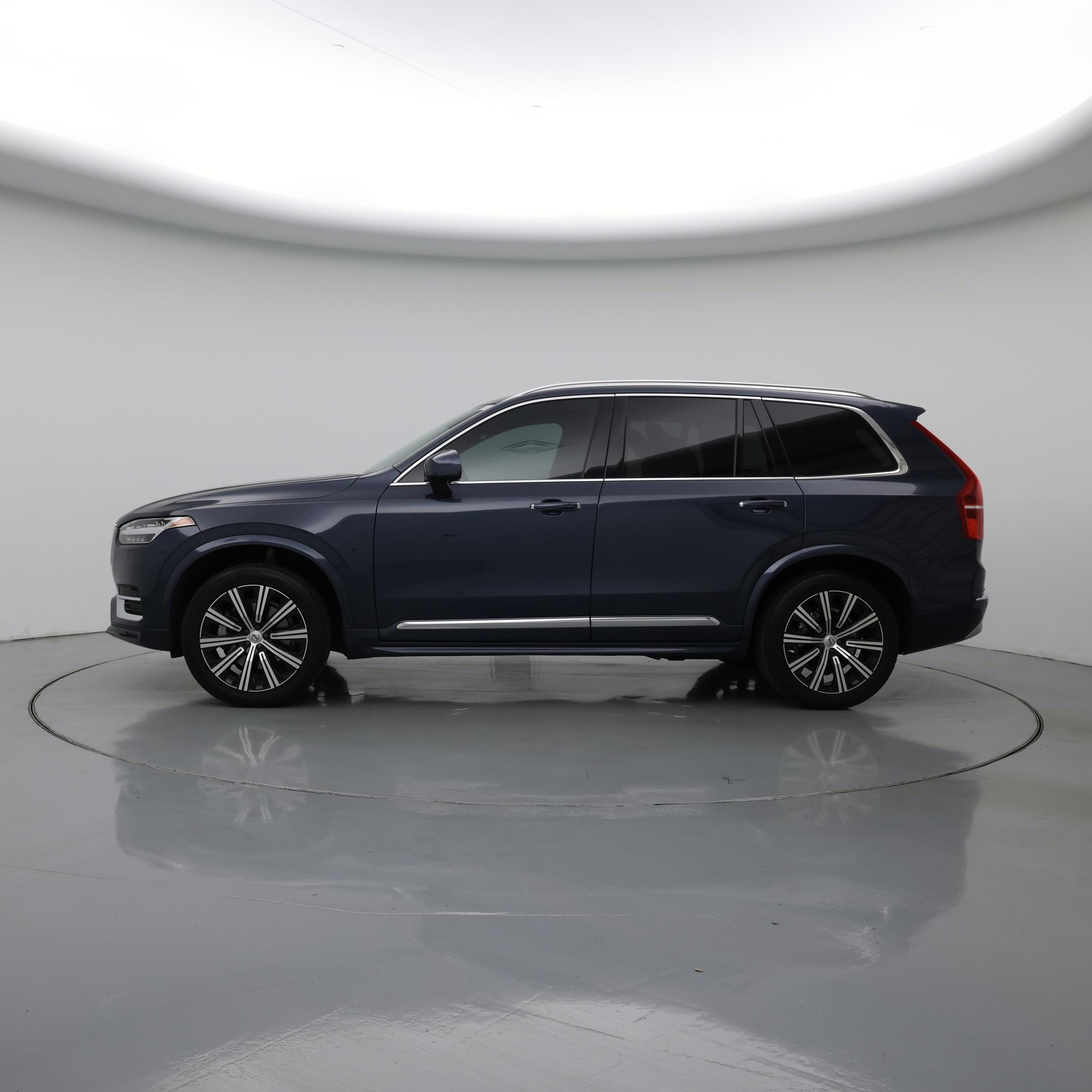 Thumbnail: 2022 Volvo XC90 - 3