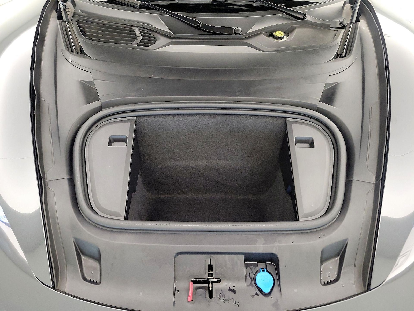 2024 Porsche Taycan S - Photo 24