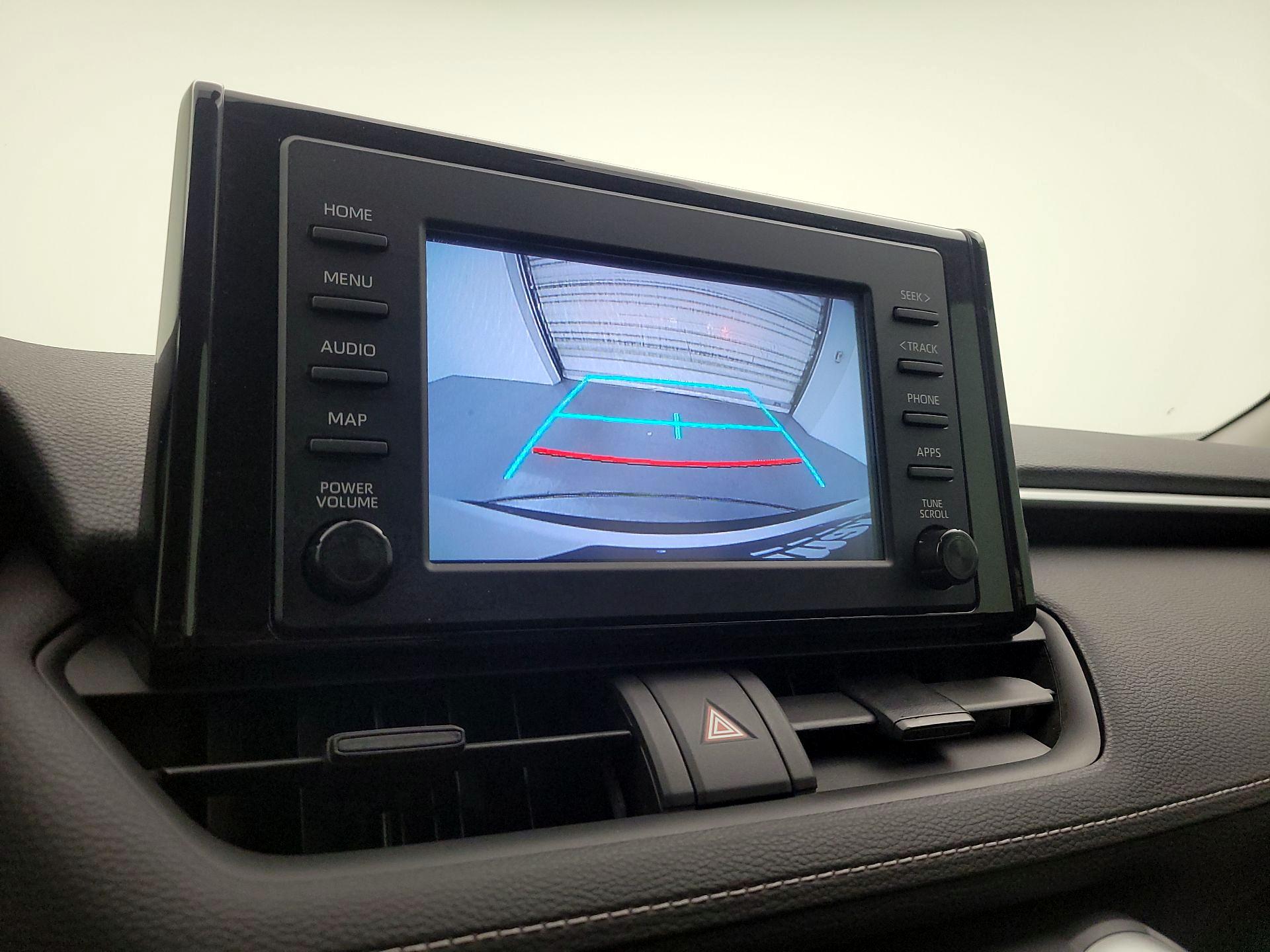 Thumbnail: 2019 Toyota RAV4 - 14