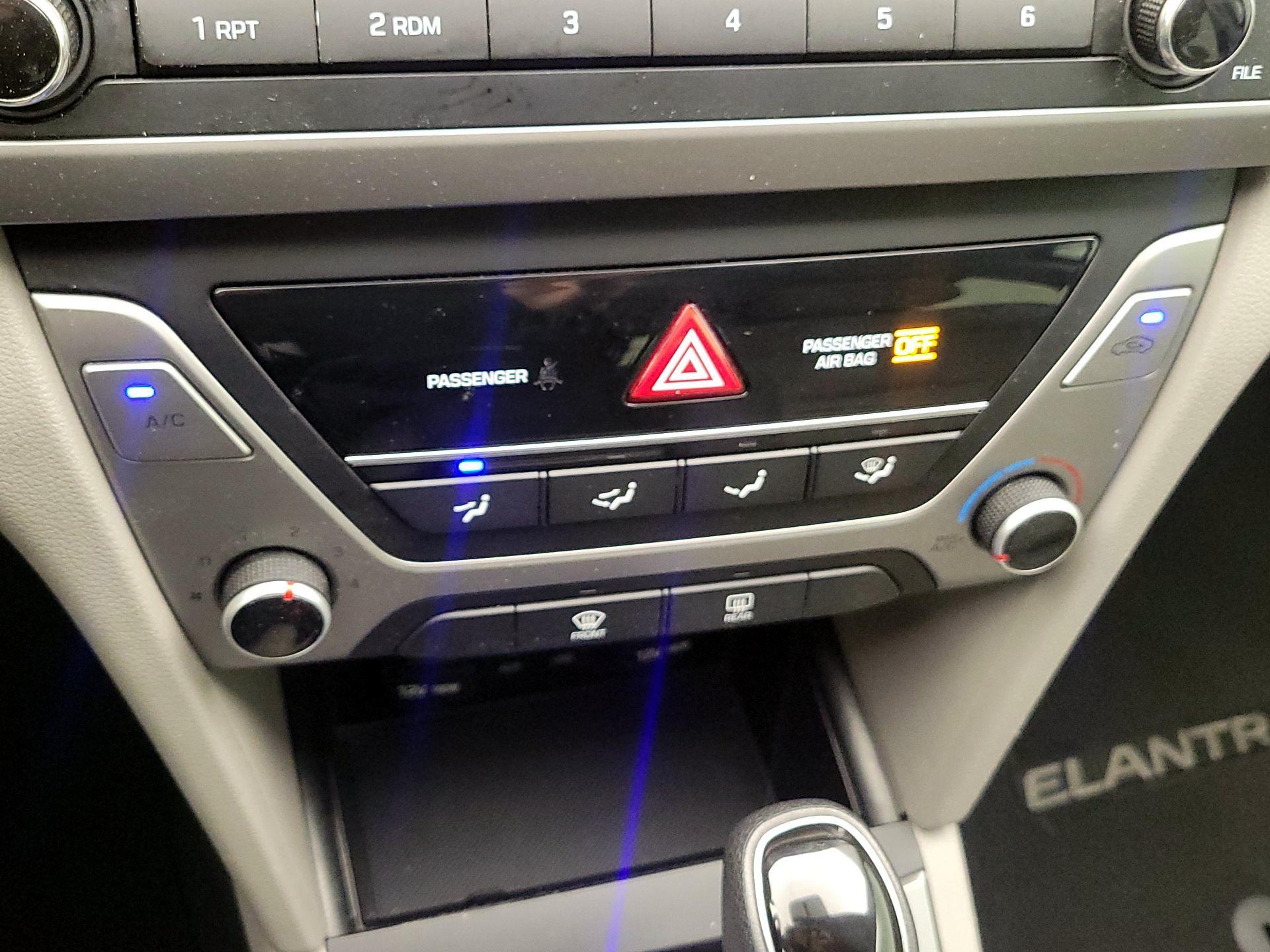 Thumbnail: 2017 Hyundai Elantra - 15