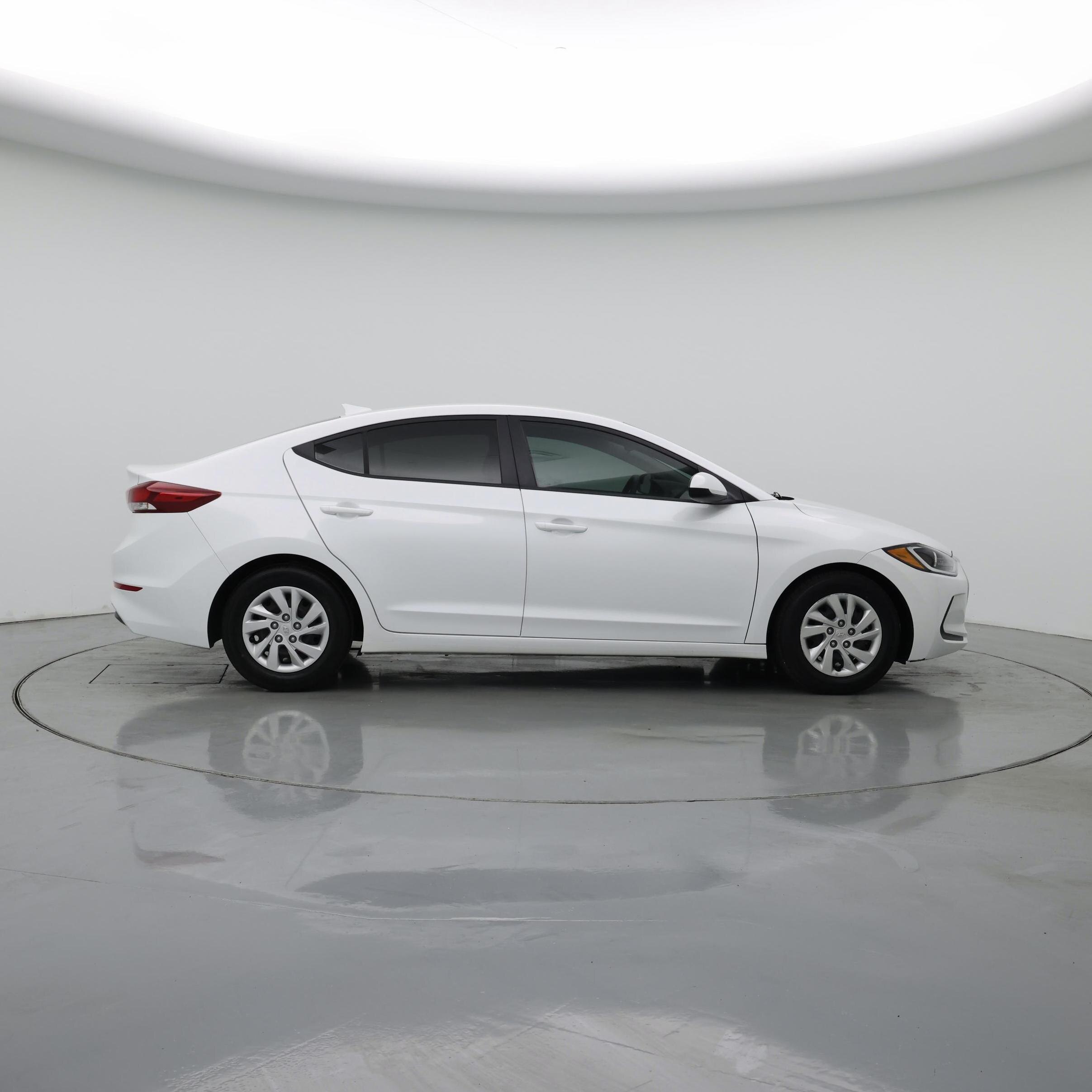 Thumbnail: 2017 Hyundai Elantra - 7