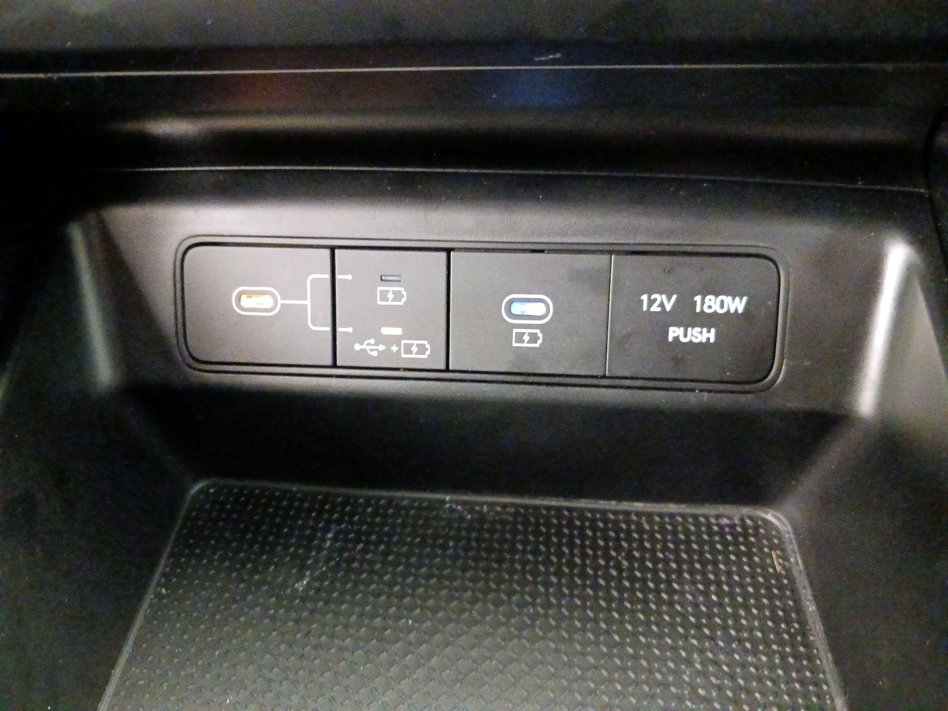 Thumbnail: 2025 Hyundai Santa Cruz - 18