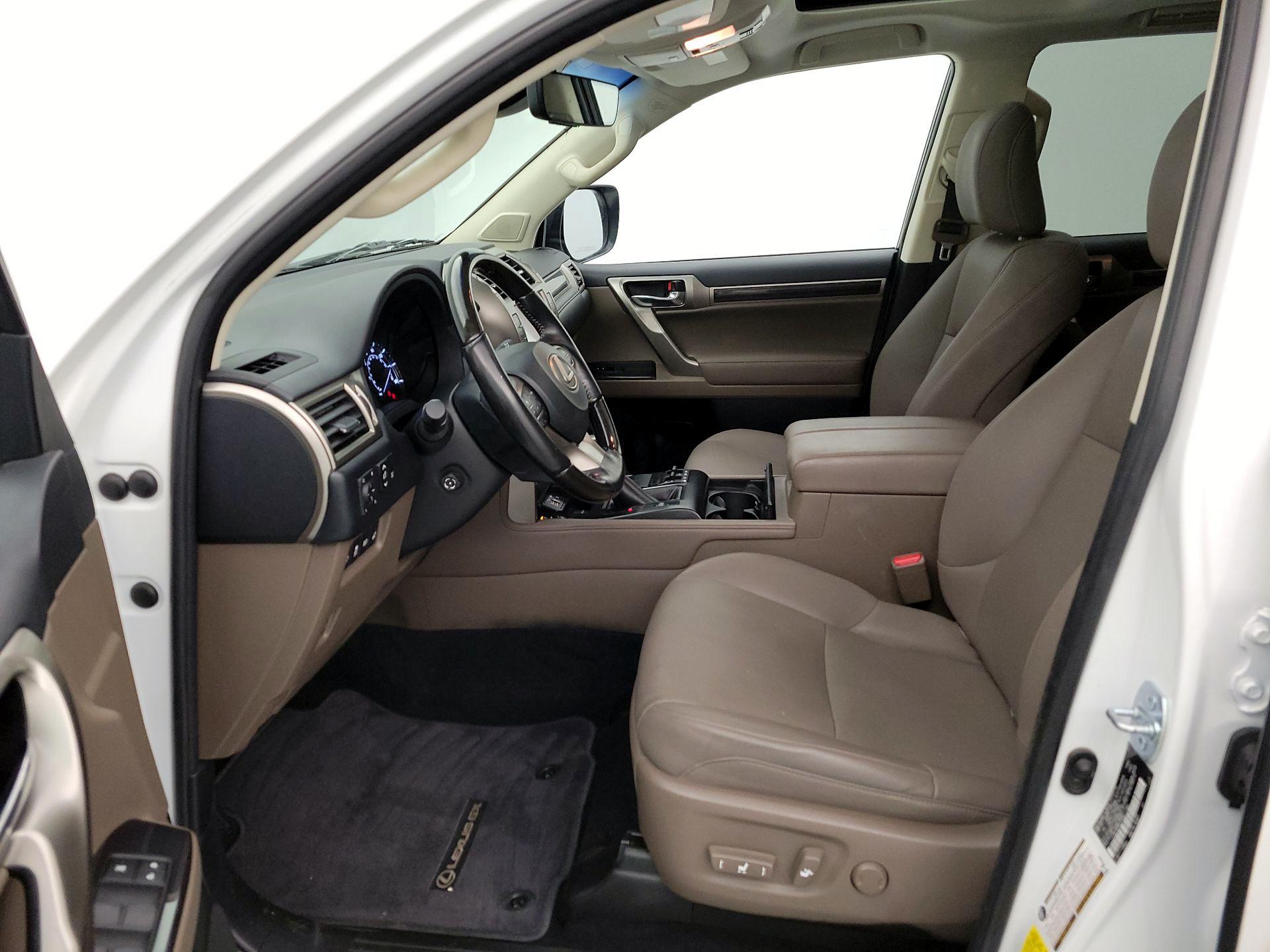 Thumbnail: 2021 Lexus GX - 11