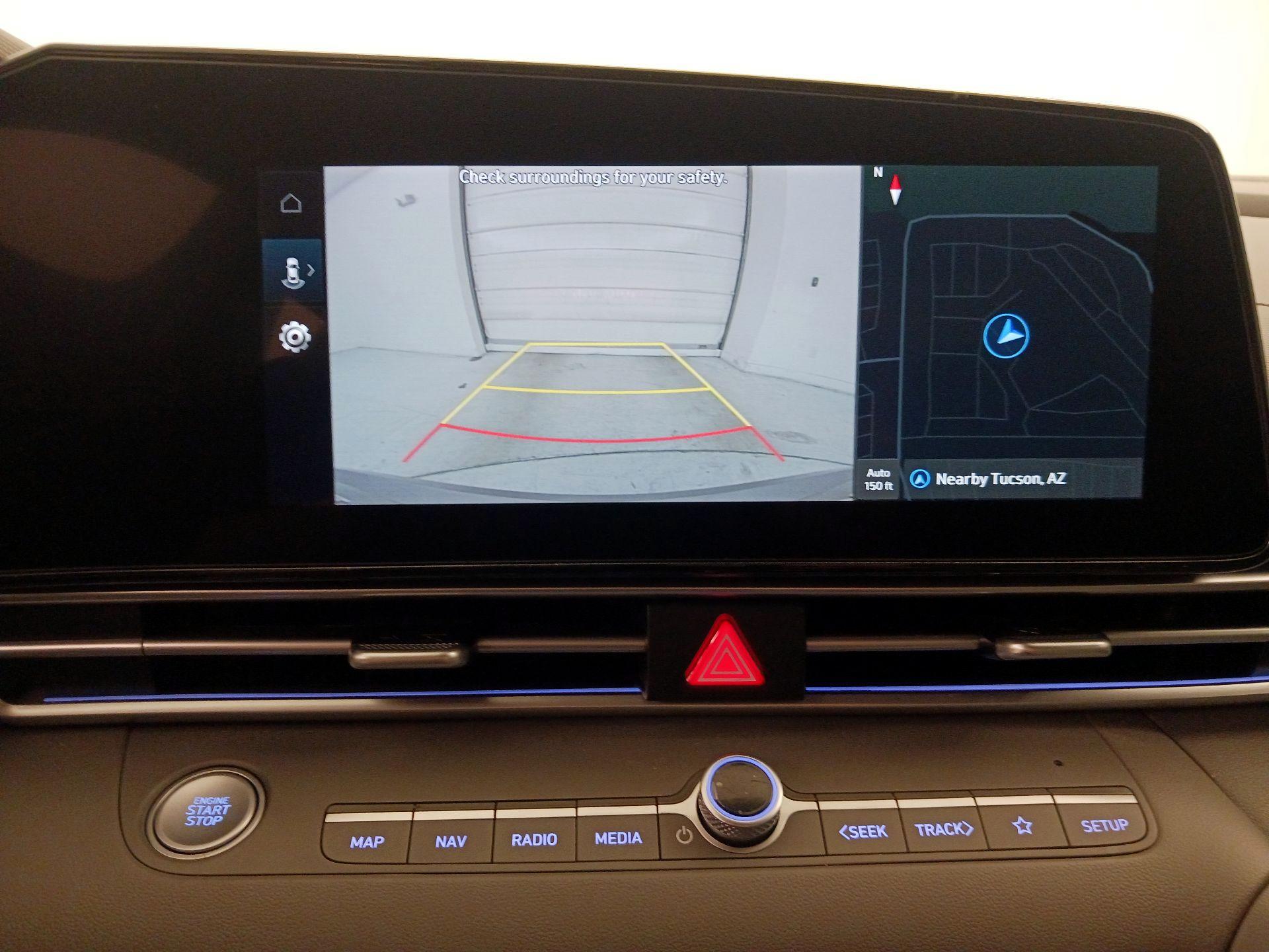 Thumbnail: 2025 Hyundai Elantra - 15