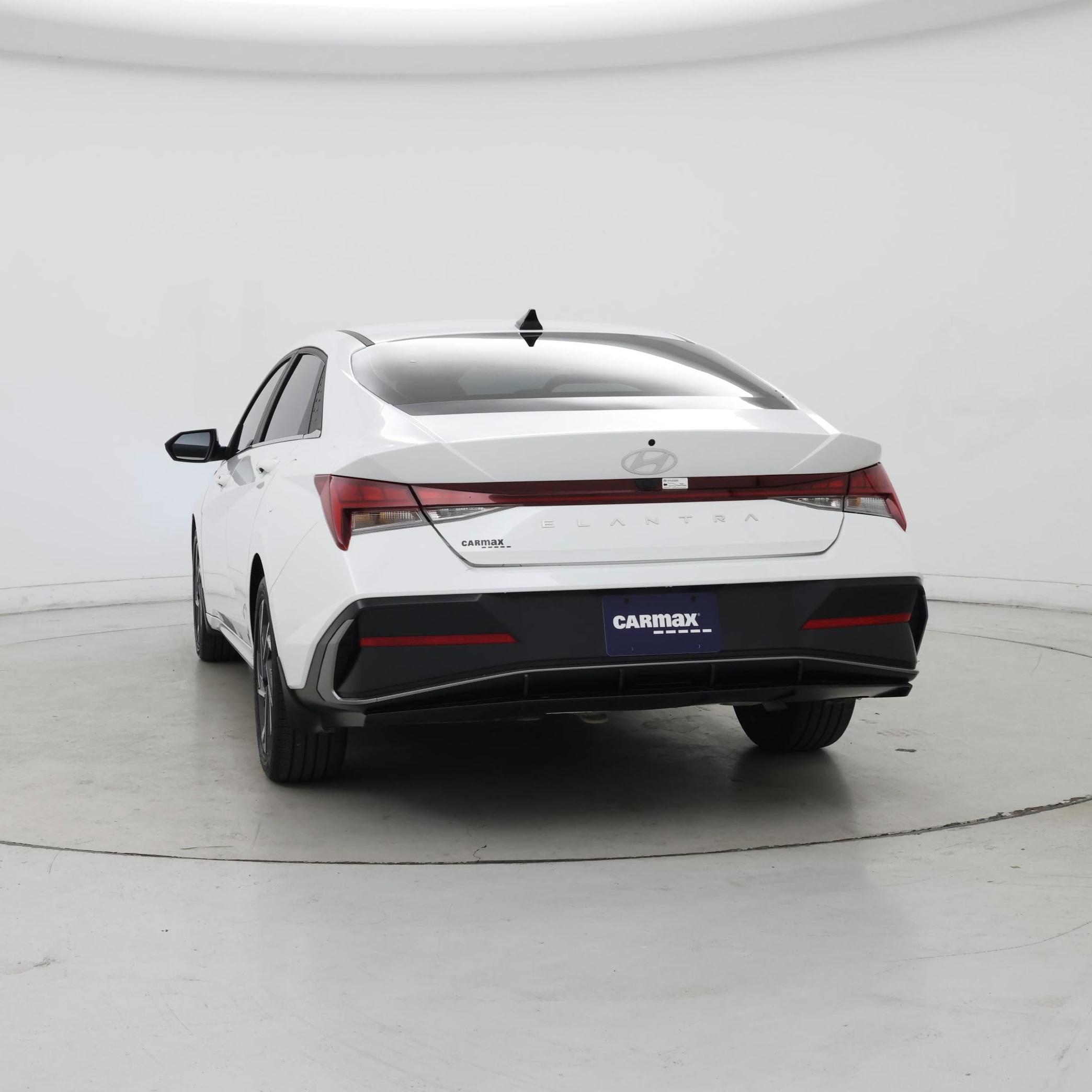 Thumbnail: 2025 Hyundai Elantra - 6