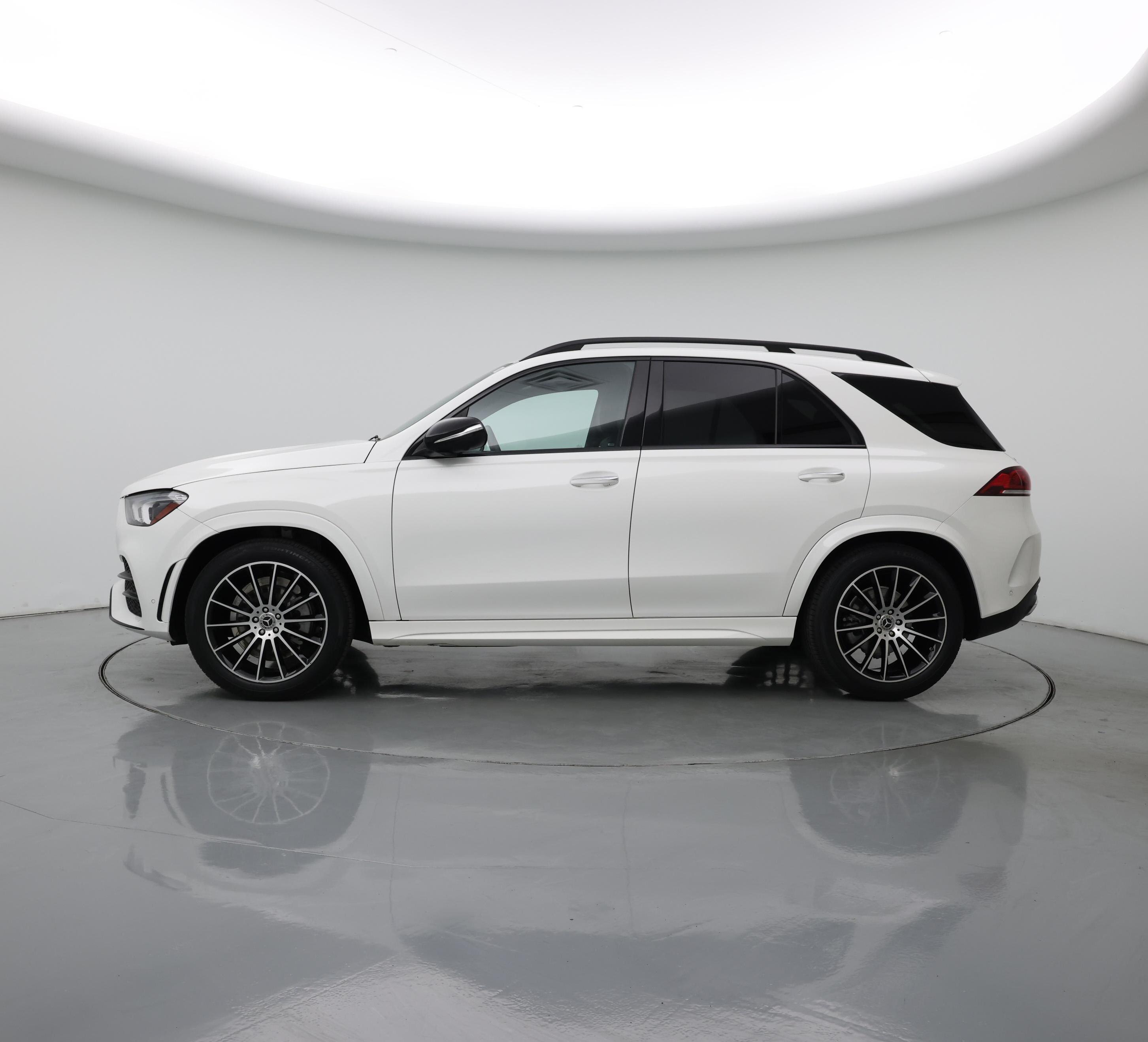 Thumbnail: 2023 Mercedes-Benz GLE - 3