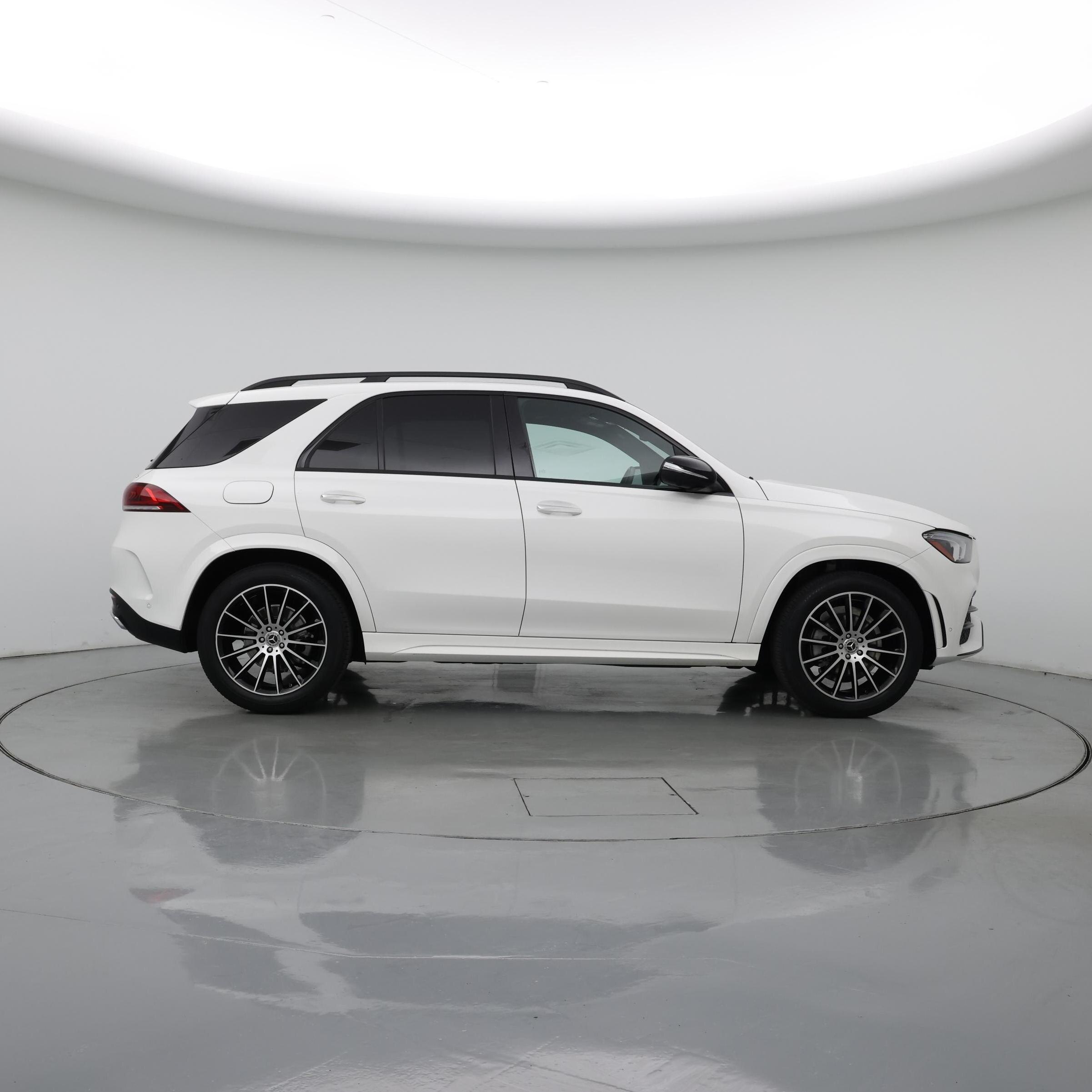 Thumbnail: 2023 Mercedes-Benz GLE - 7