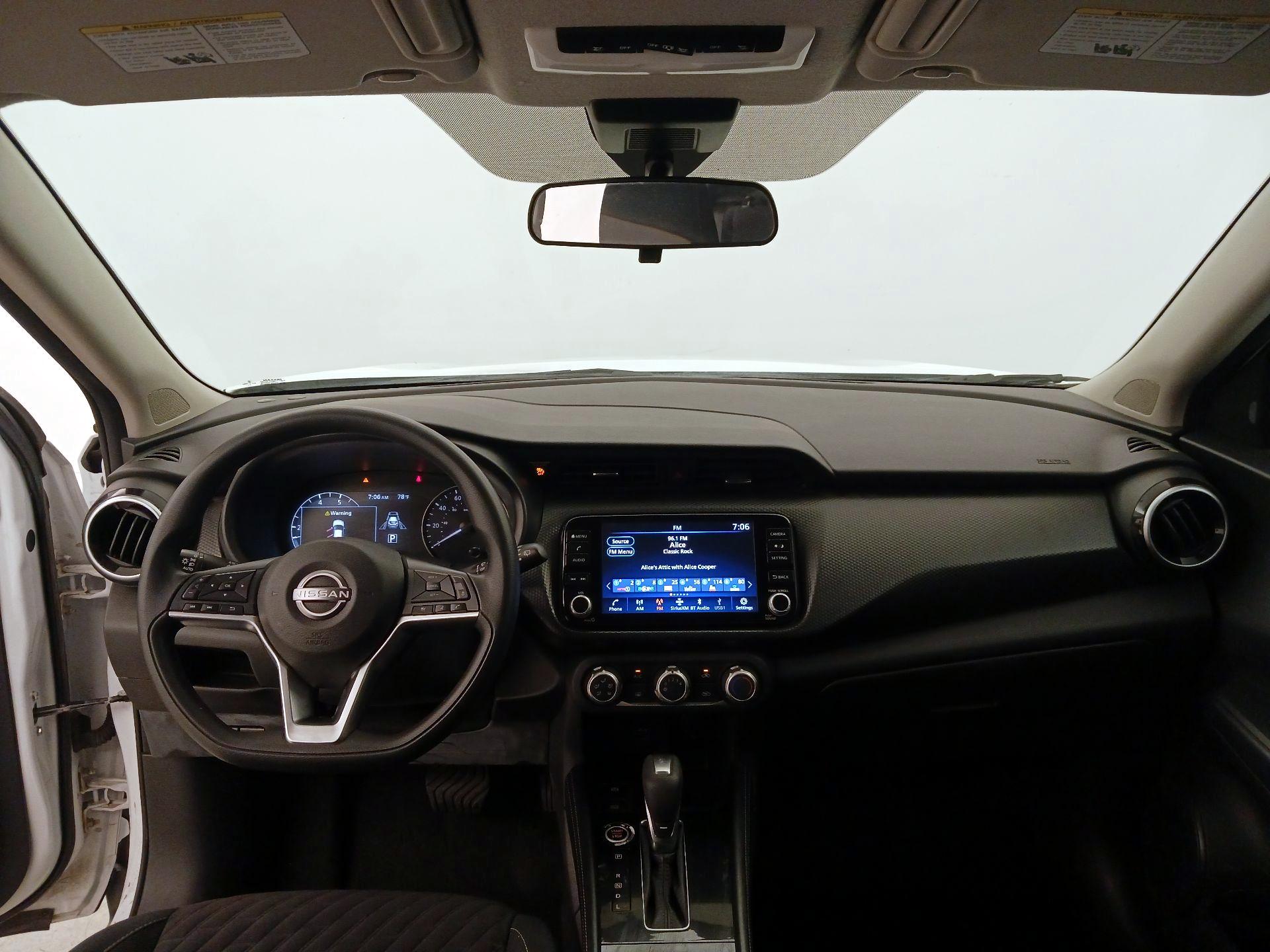 Thumbnail: 2023 Nissan Kicks - 9