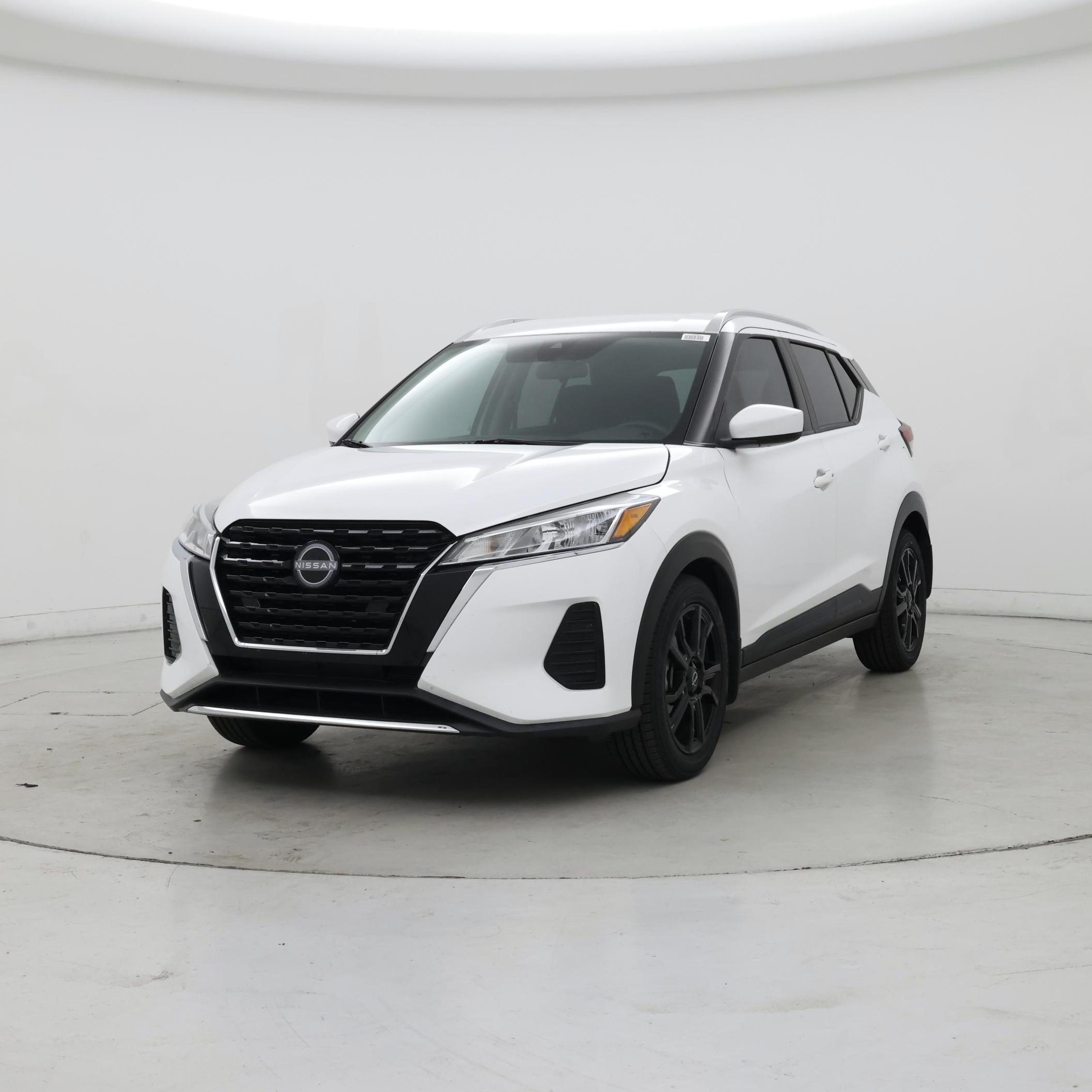 Thumbnail: 2023 Nissan Kicks - 4