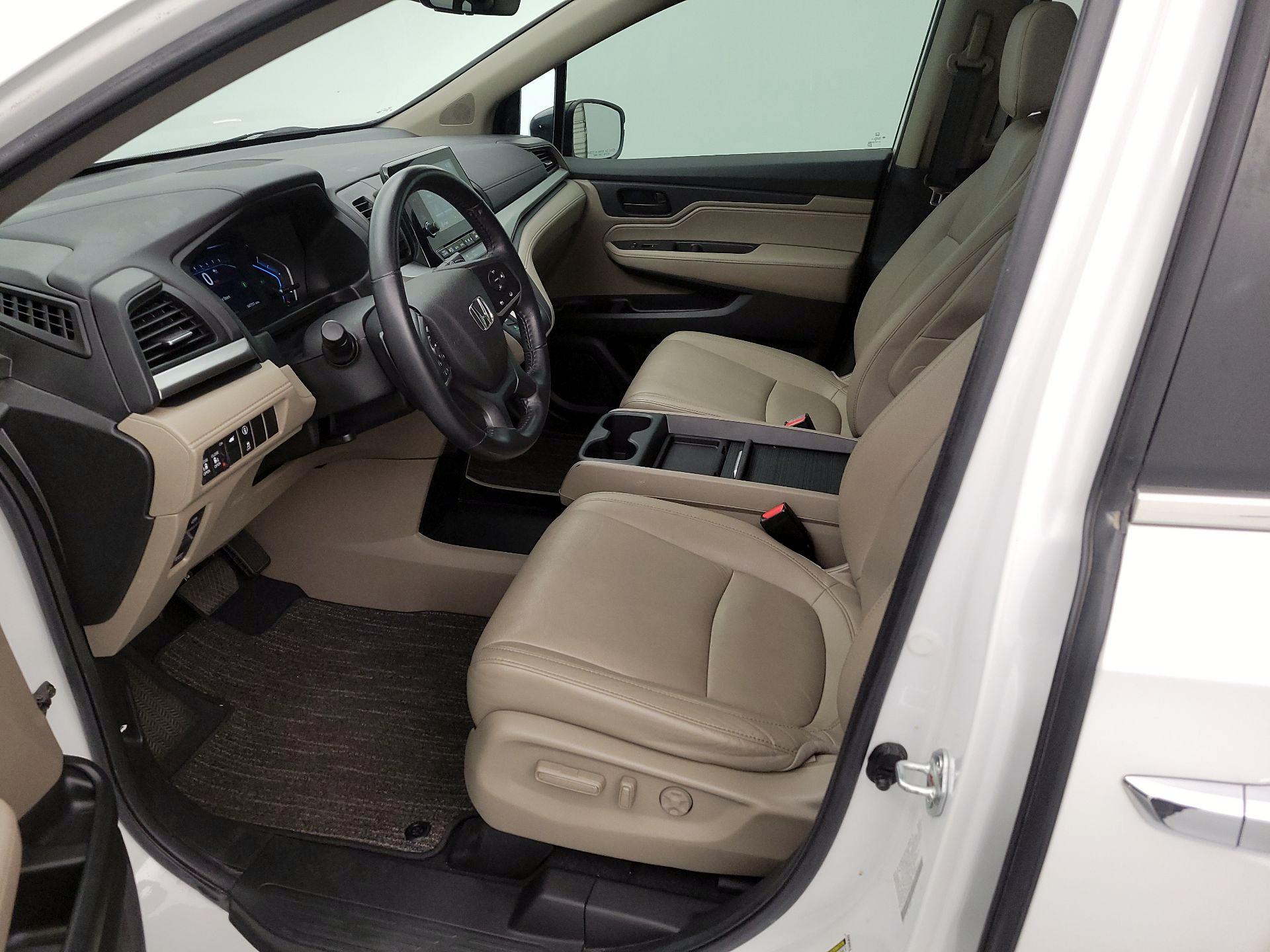 Thumbnail: 2022 Honda Odyssey - 11