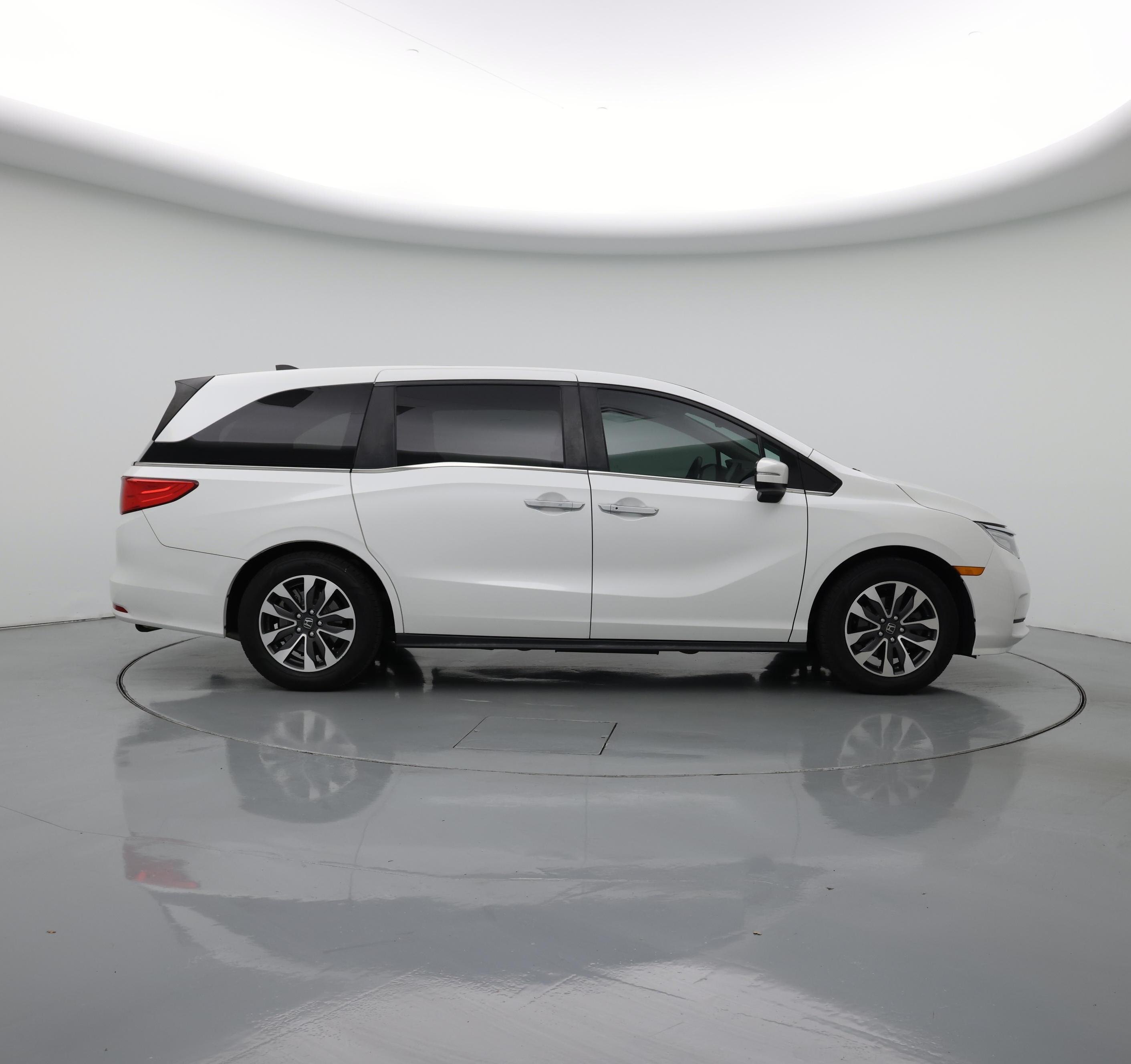 Thumbnail: 2022 Honda Odyssey - 7