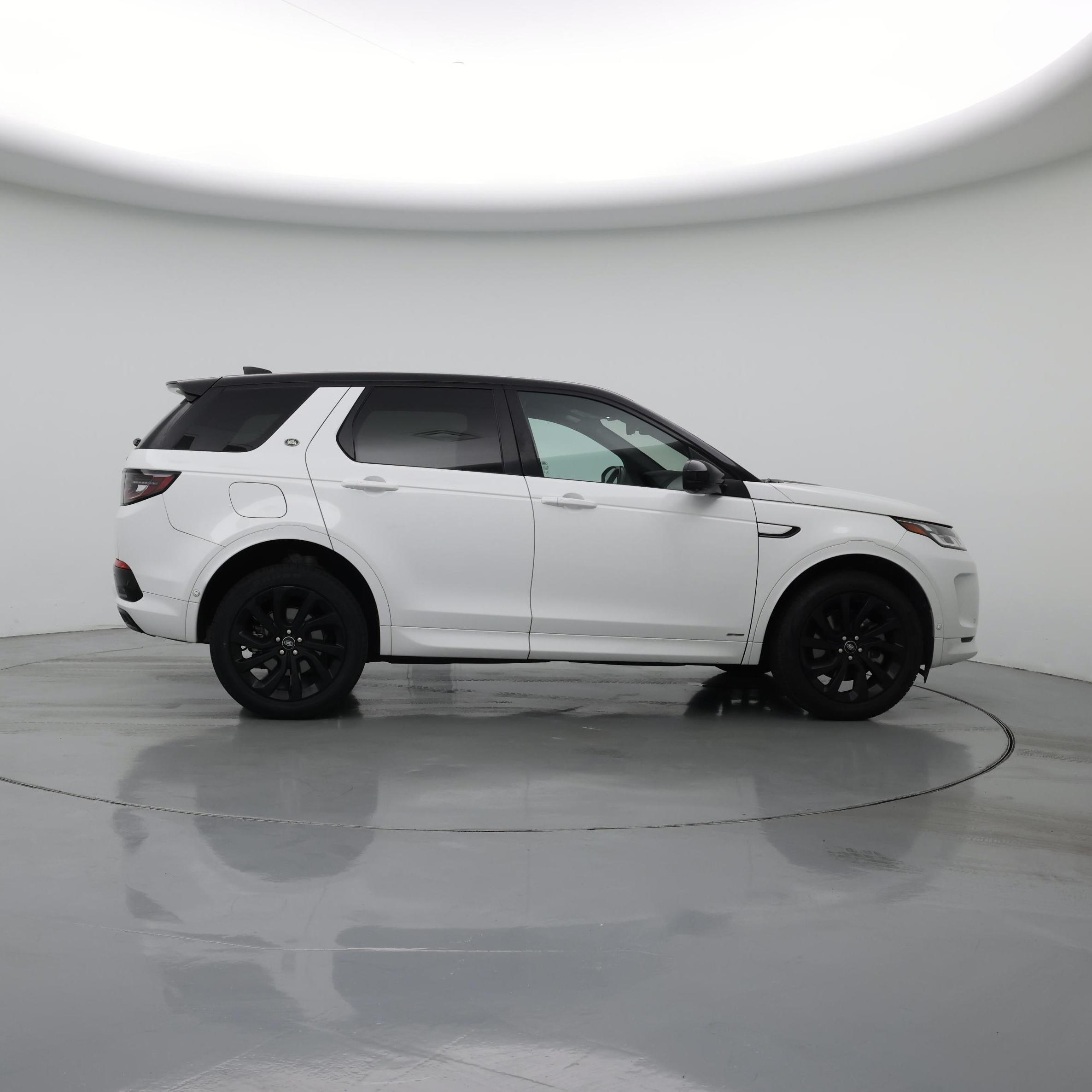 Thumbnail: 2021 Land Rover Discovery Sport - 7