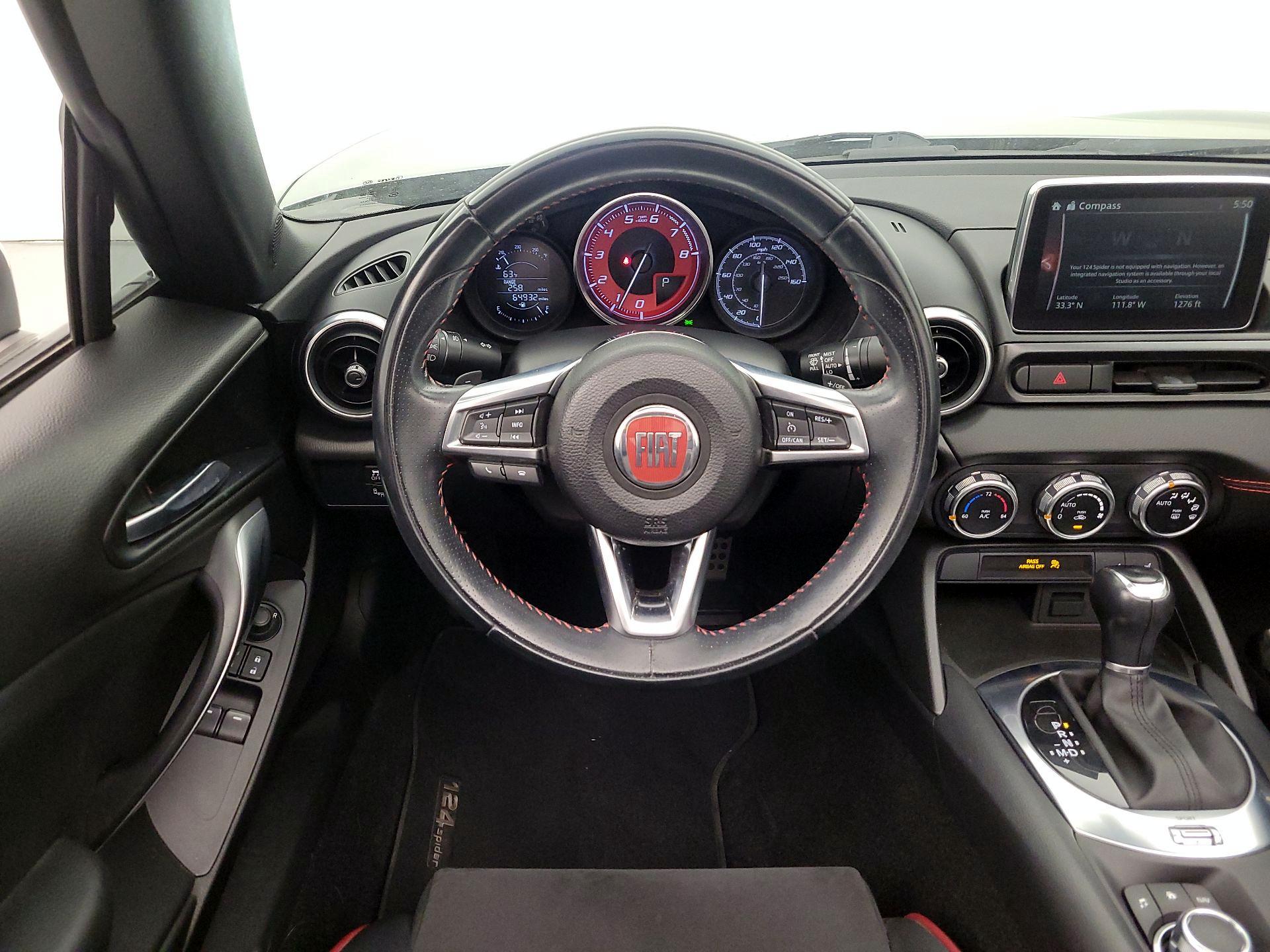 Thumbnail: 2017 Fiat 124 Spider - 10