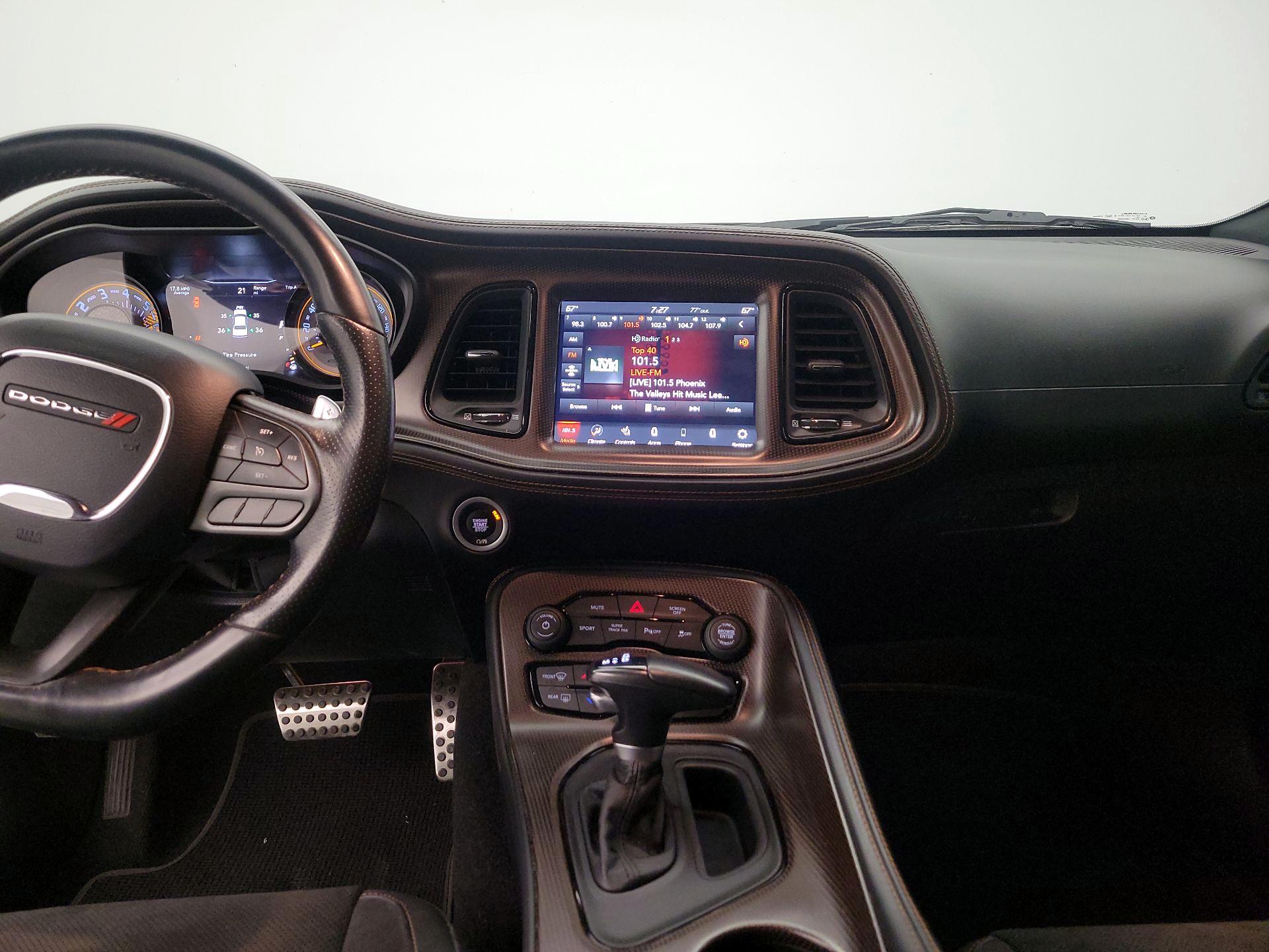 Thumbnail: 2020 Dodge Challenger - 9