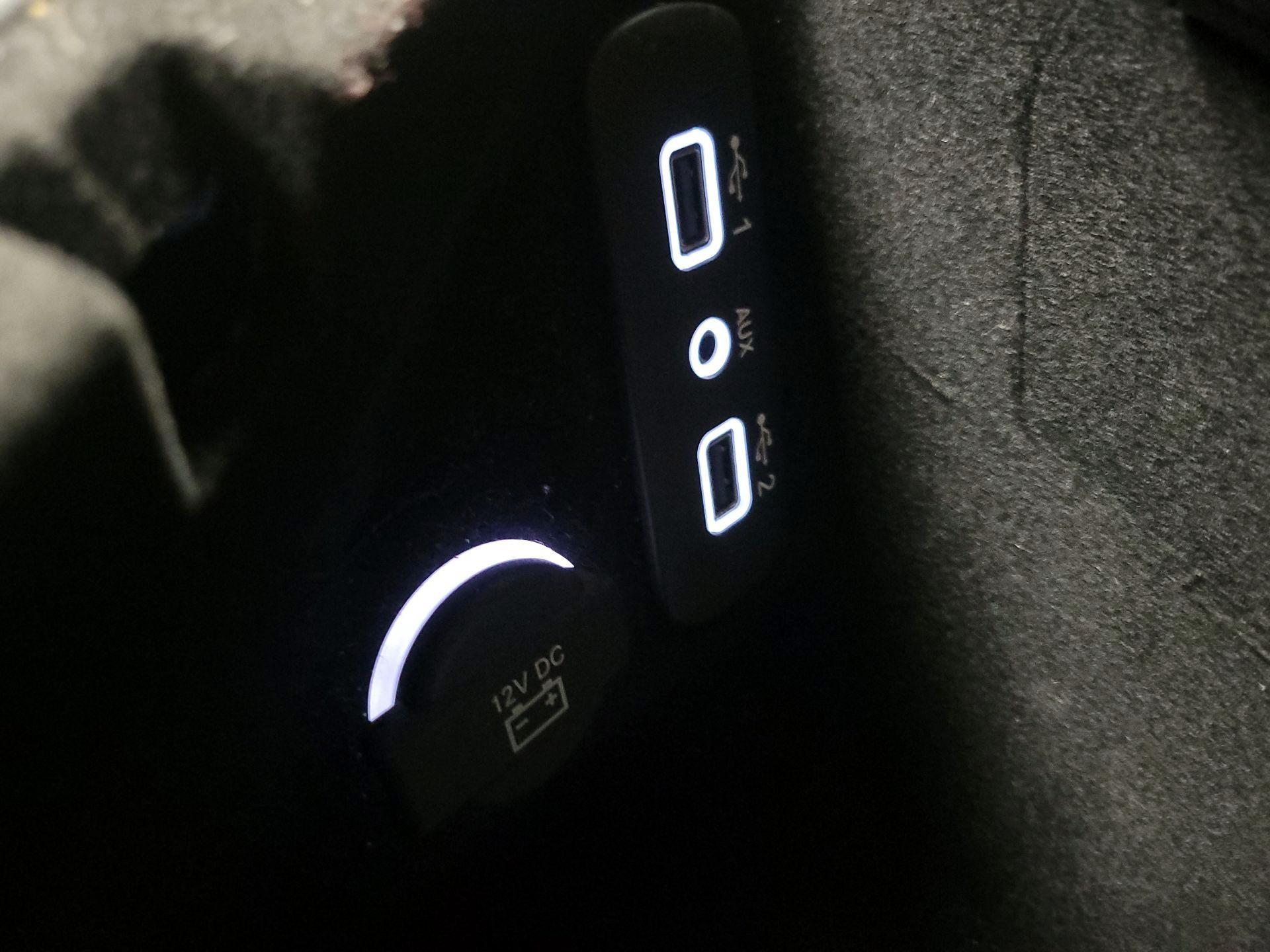 Thumbnail: 2020 Dodge Challenger - 18