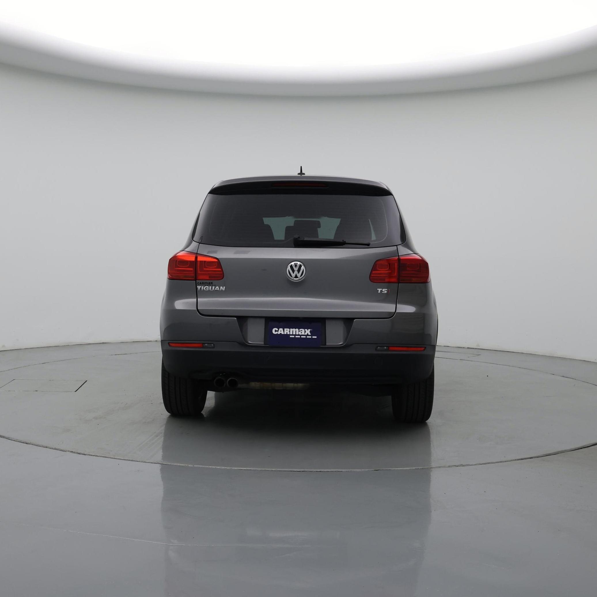 Thumbnail: 2017 Volkswagen Tiguan - 6