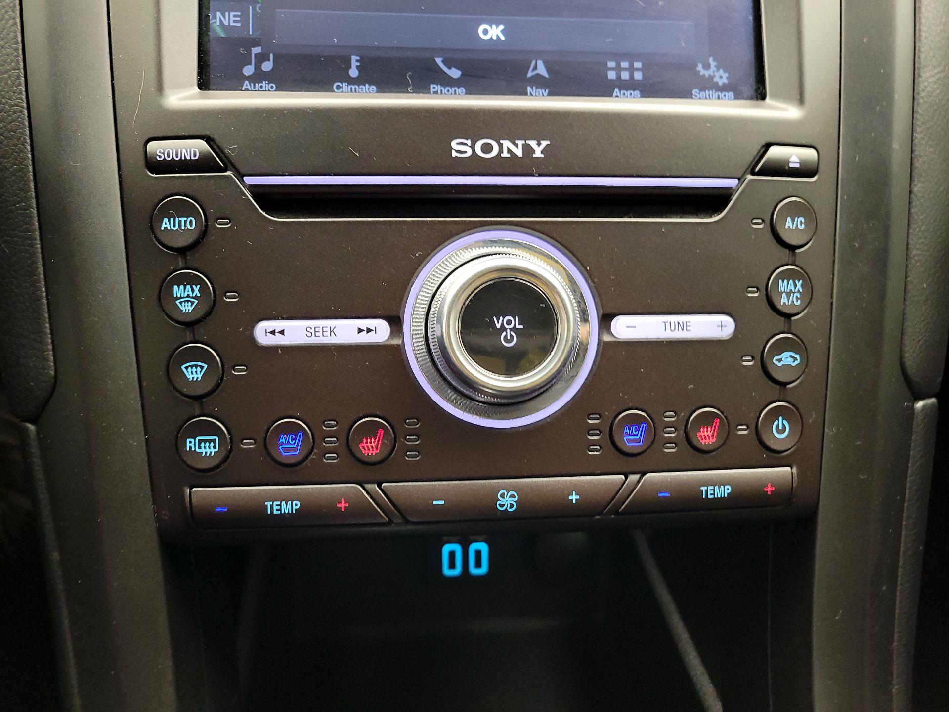 Thumbnail: 2019 Ford Fusion - 17