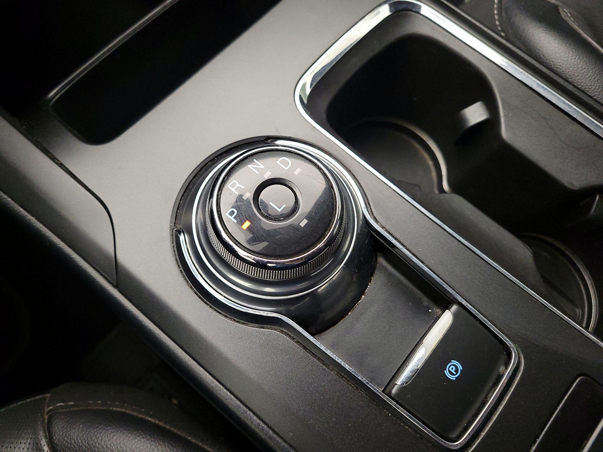 Thumbnail: 2019 Ford Fusion - 18