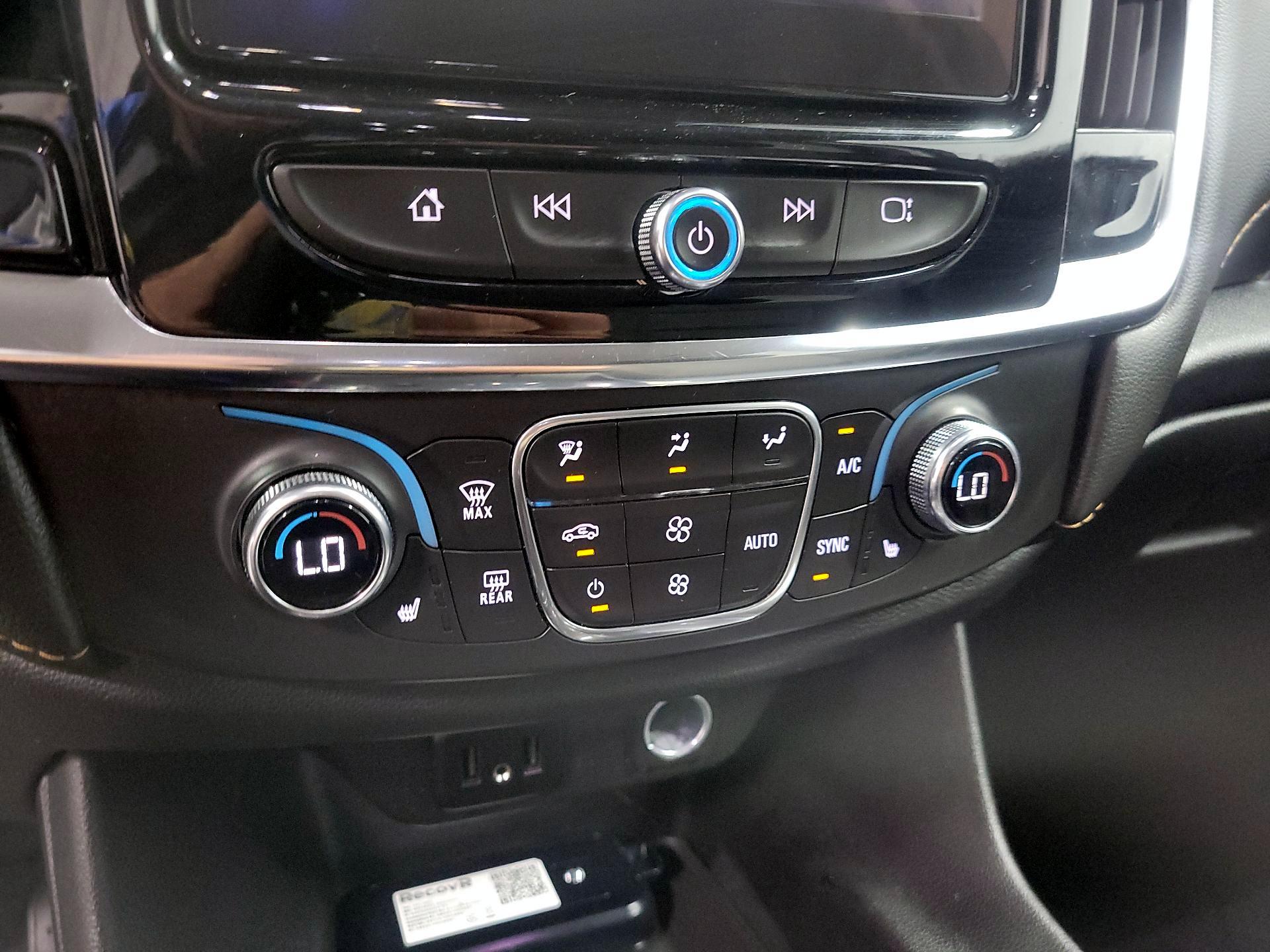 Thumbnail: 2020 Chevrolet Traverse - 15