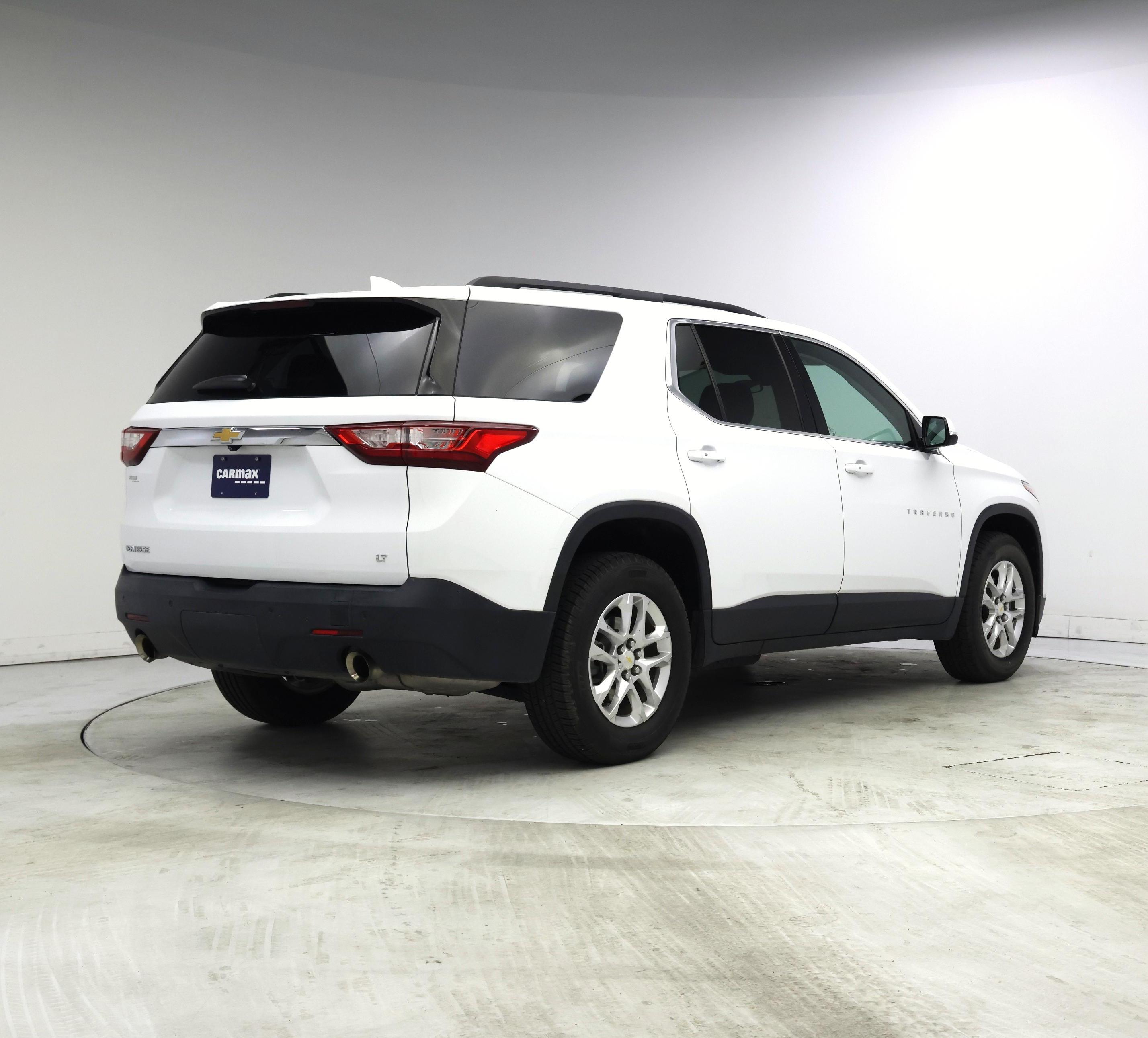 Thumbnail: 2020 Chevrolet Traverse - 8