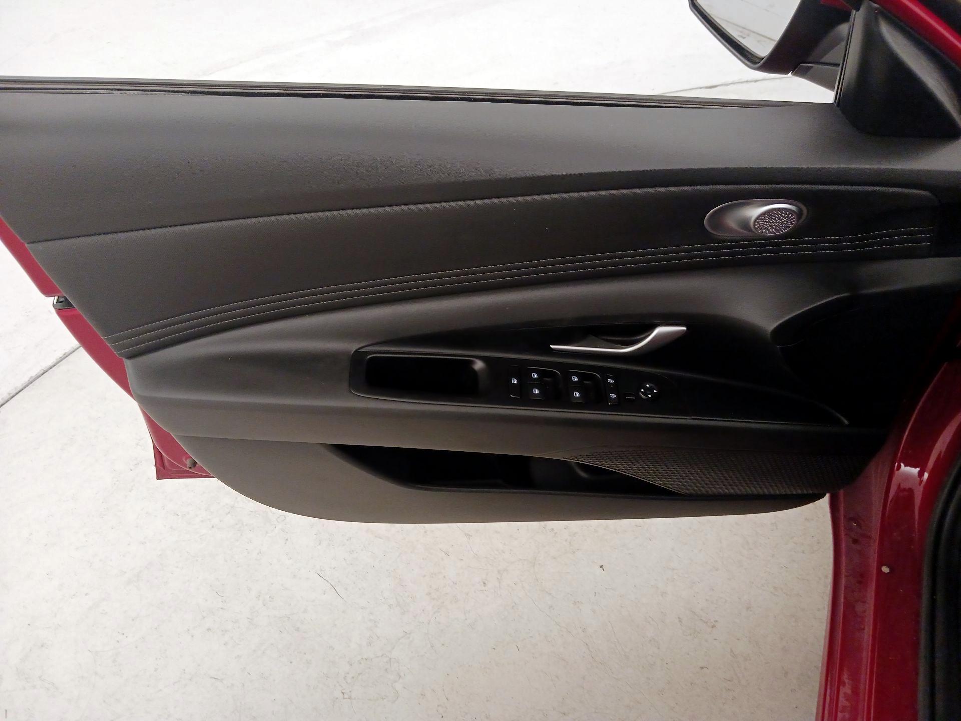 Thumbnail: 2025 Hyundai Elantra - 12