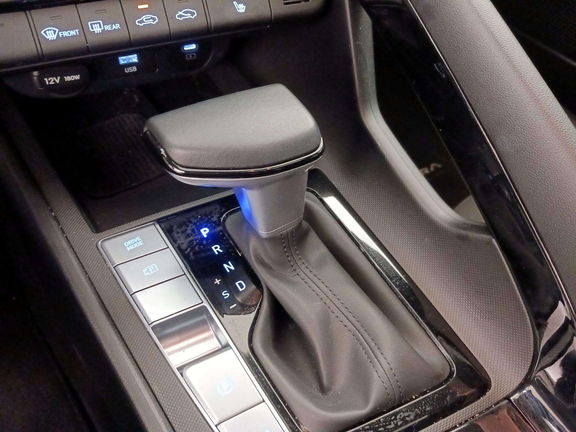 Thumbnail: 2025 Hyundai Elantra - 18