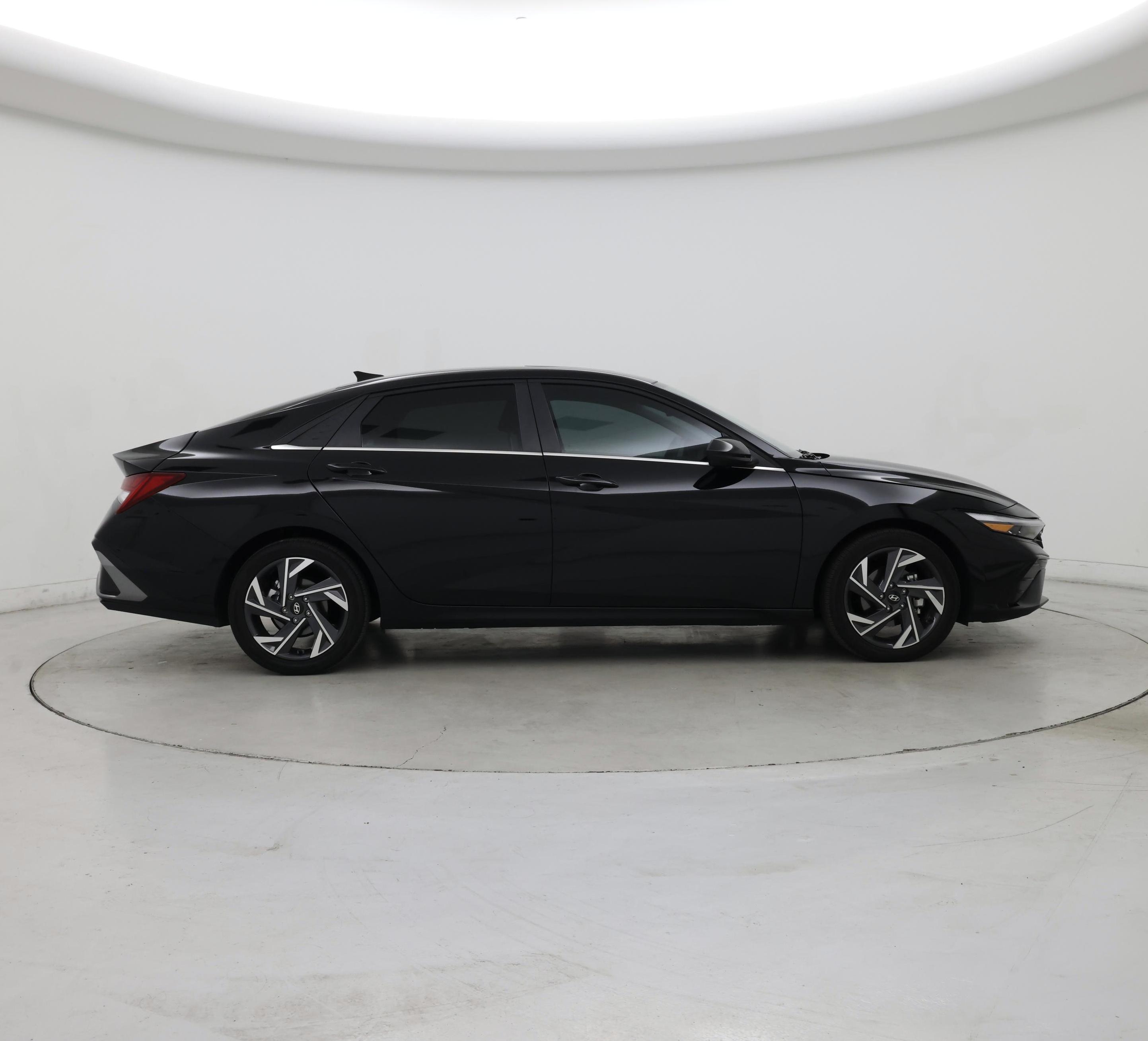 Thumbnail: 2025 Hyundai Elantra - 7