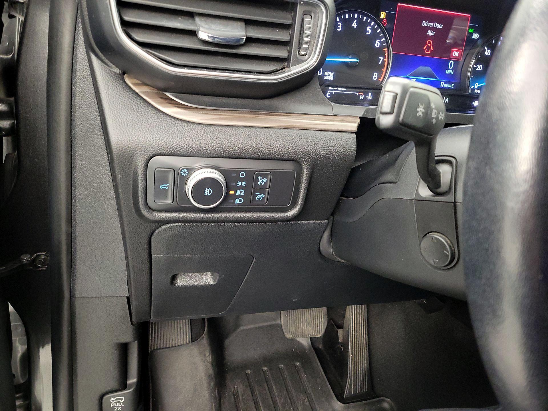 Thumbnail: 2020 Ford Explorer - 13