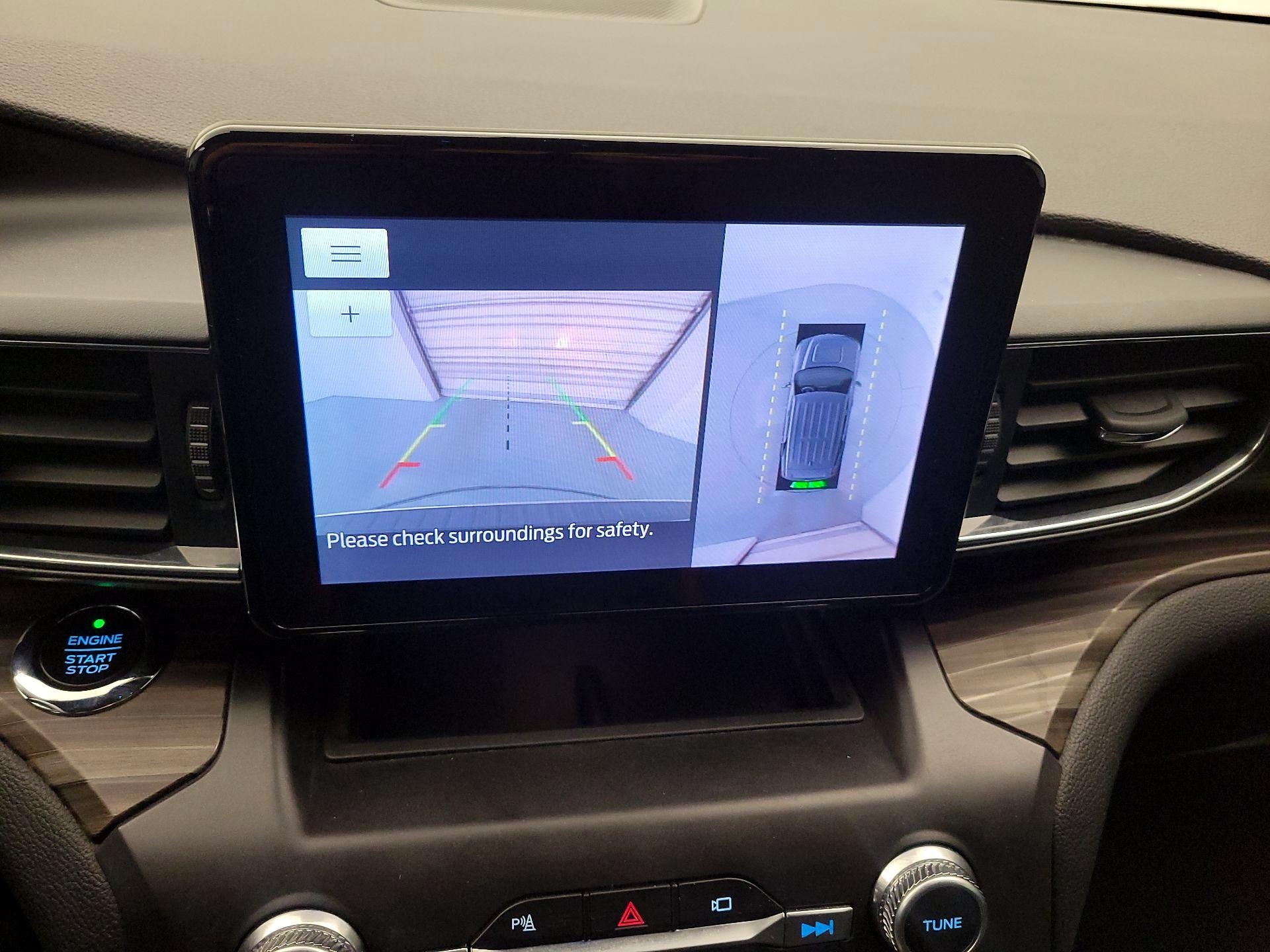 Thumbnail: 2020 Ford Explorer - 15