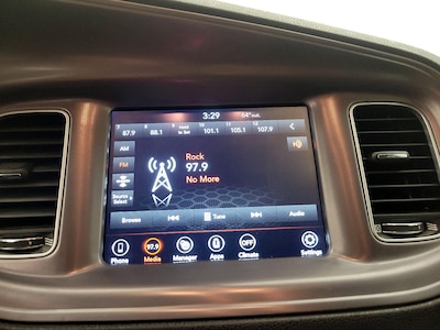 Radio (On)