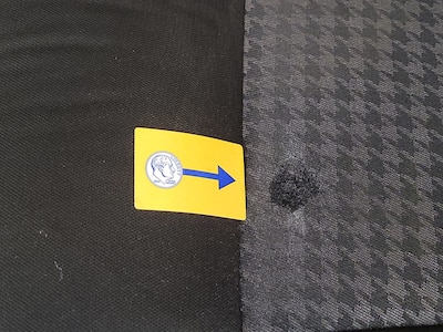 Seats Rear row Cosmetic Imperfection