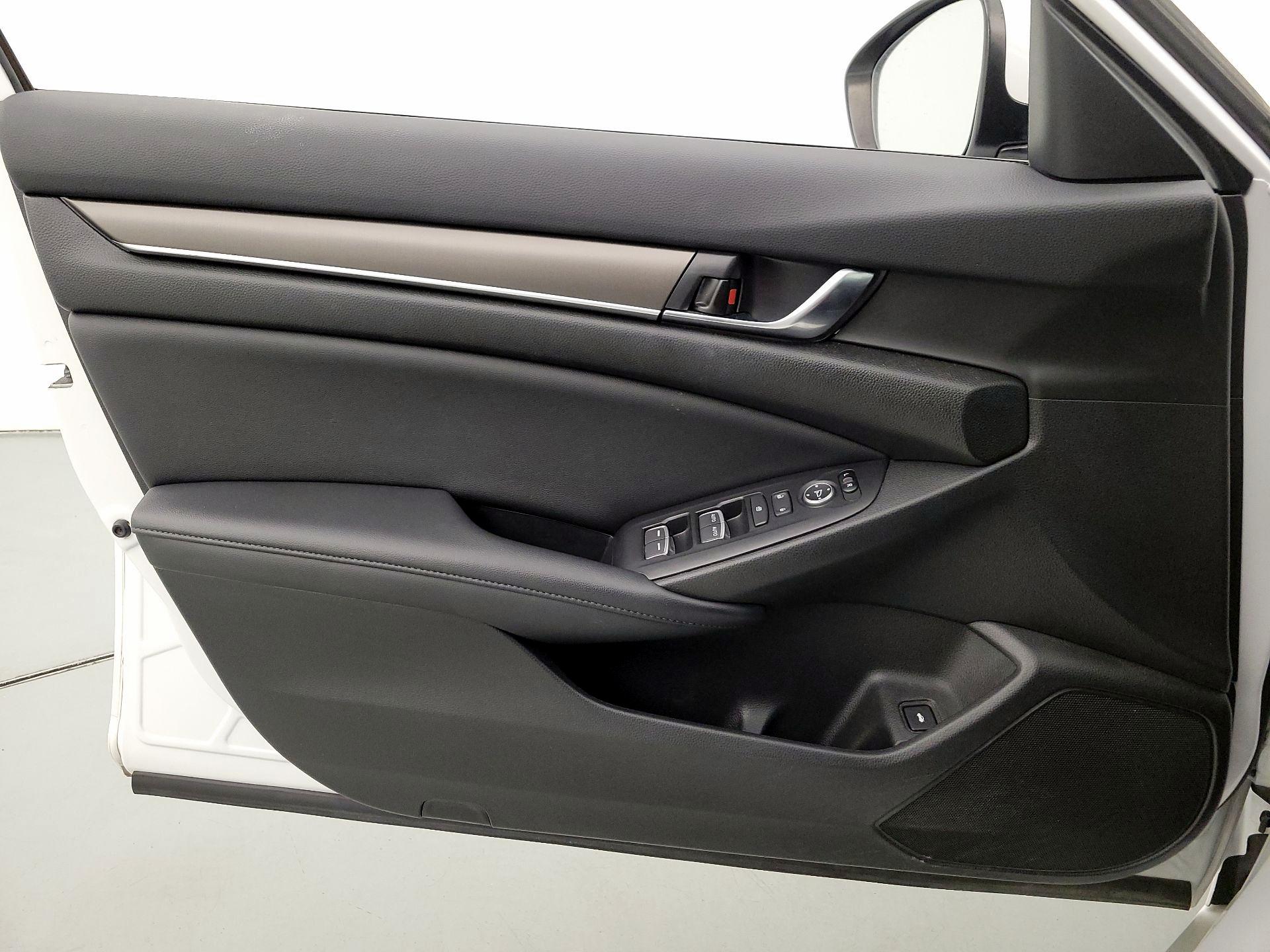 Thumbnail: 2021 Honda Accord - 12