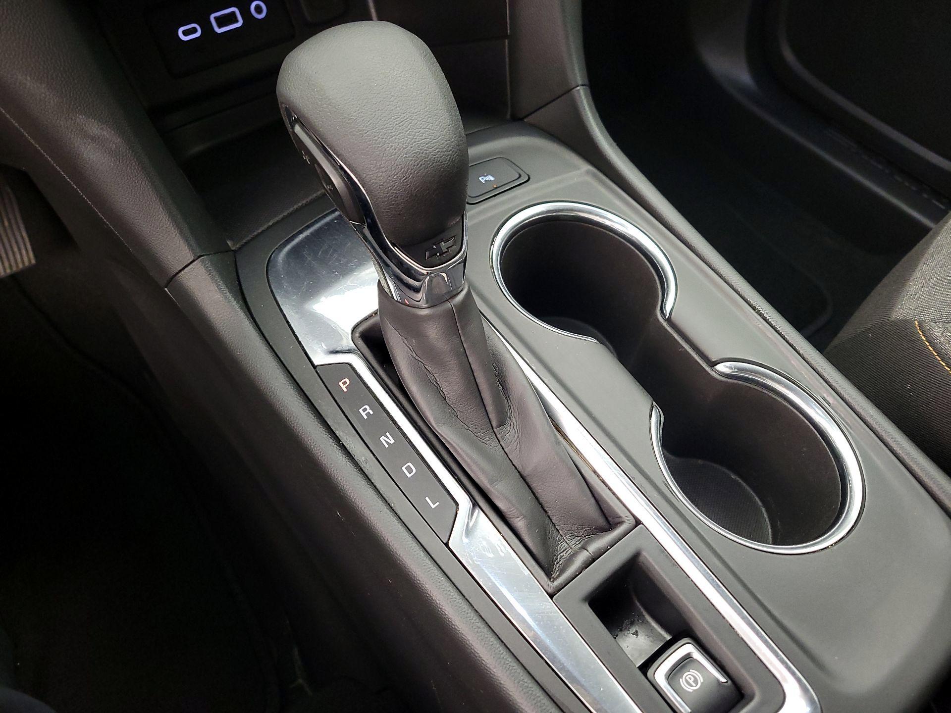 Thumbnail: 2022 Chevrolet Equinox - 17