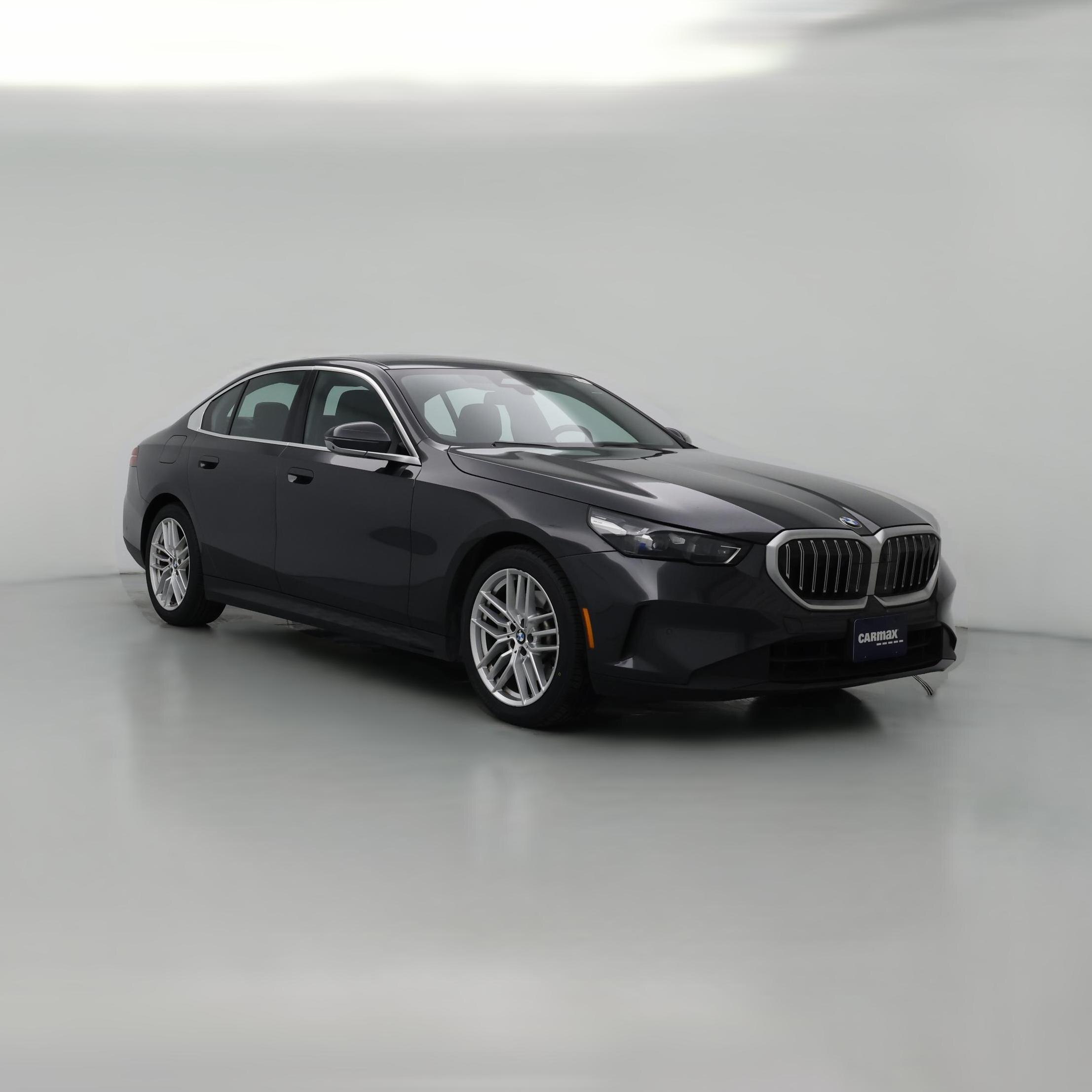 Thumbnail: 2025 BMW 5 Series - 1