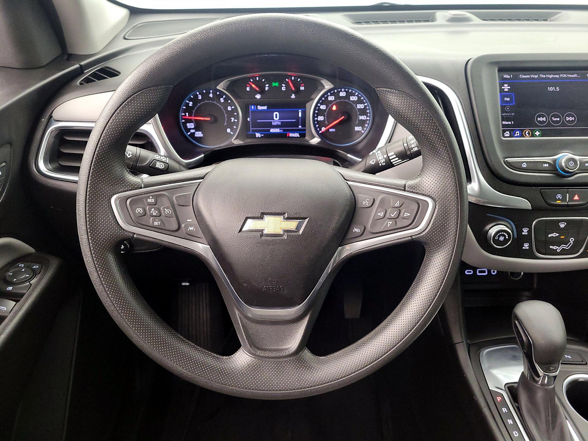 Thumbnail: 2022 Chevrolet Equinox - 10