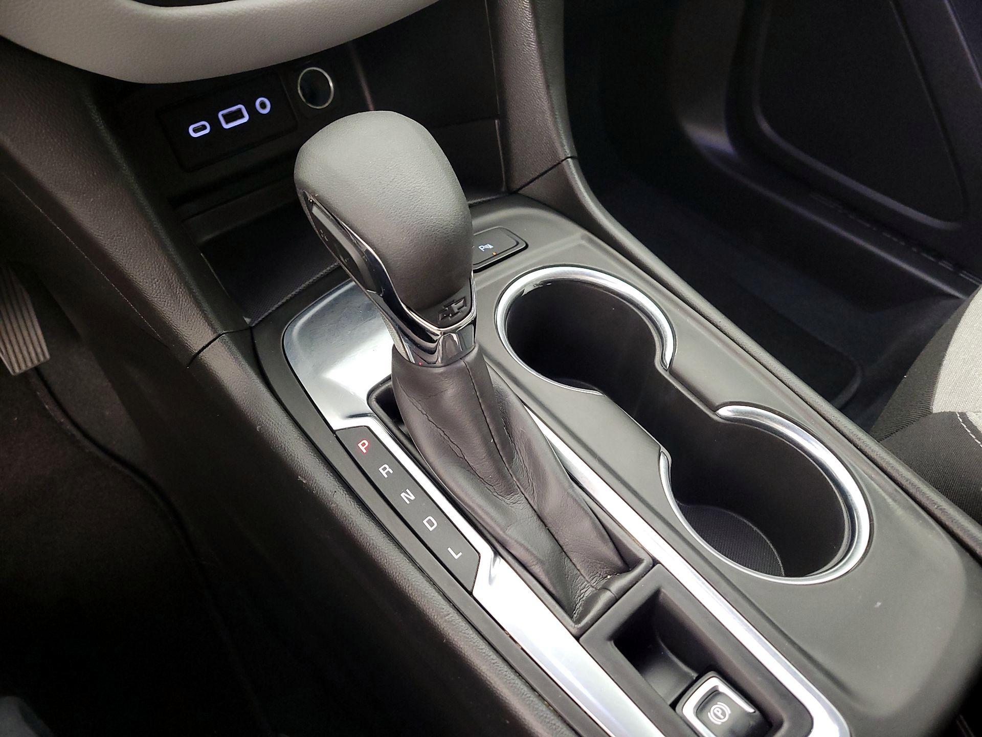 Thumbnail: 2022 Chevrolet Equinox - 17