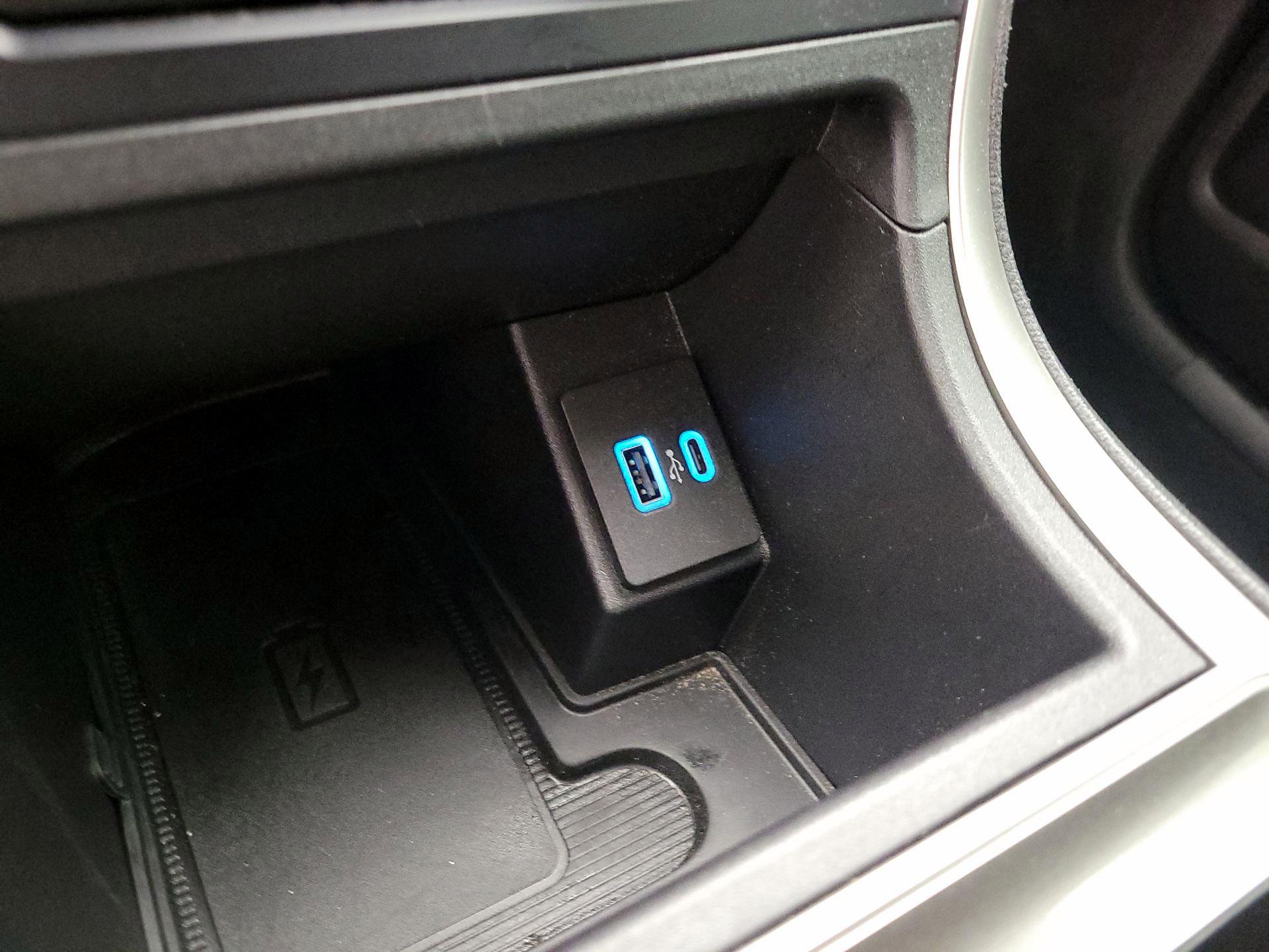 Thumbnail: 2023 Ford Edge - 19