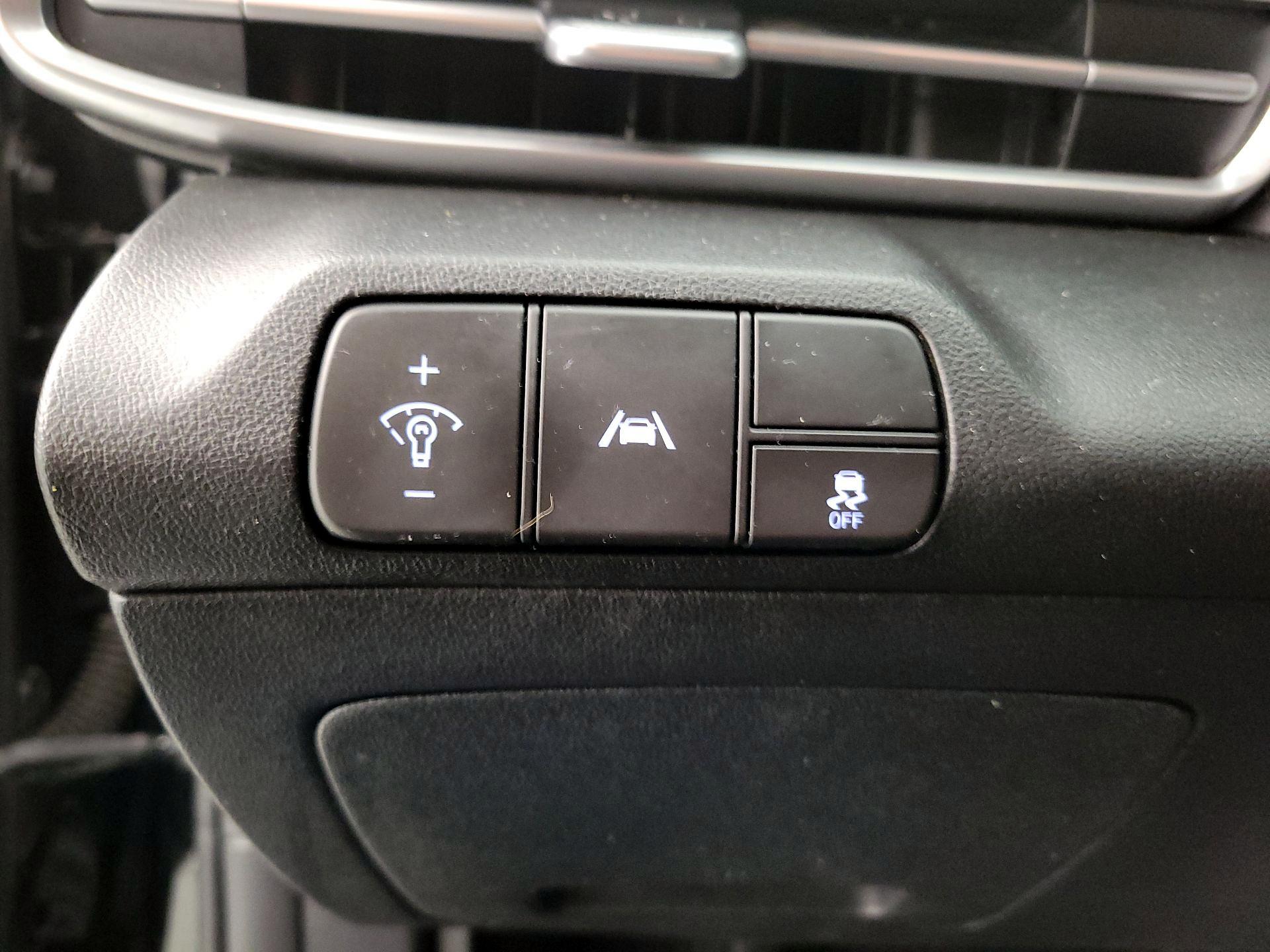 Thumbnail: 2023 Hyundai Elantra - 13