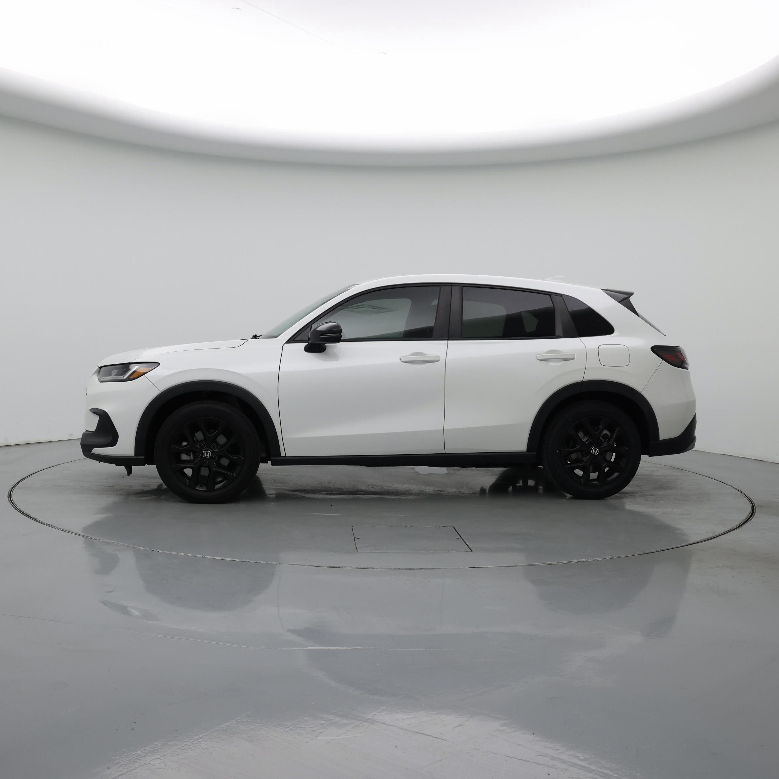 Thumbnail: 2023 Honda HR-V - 3