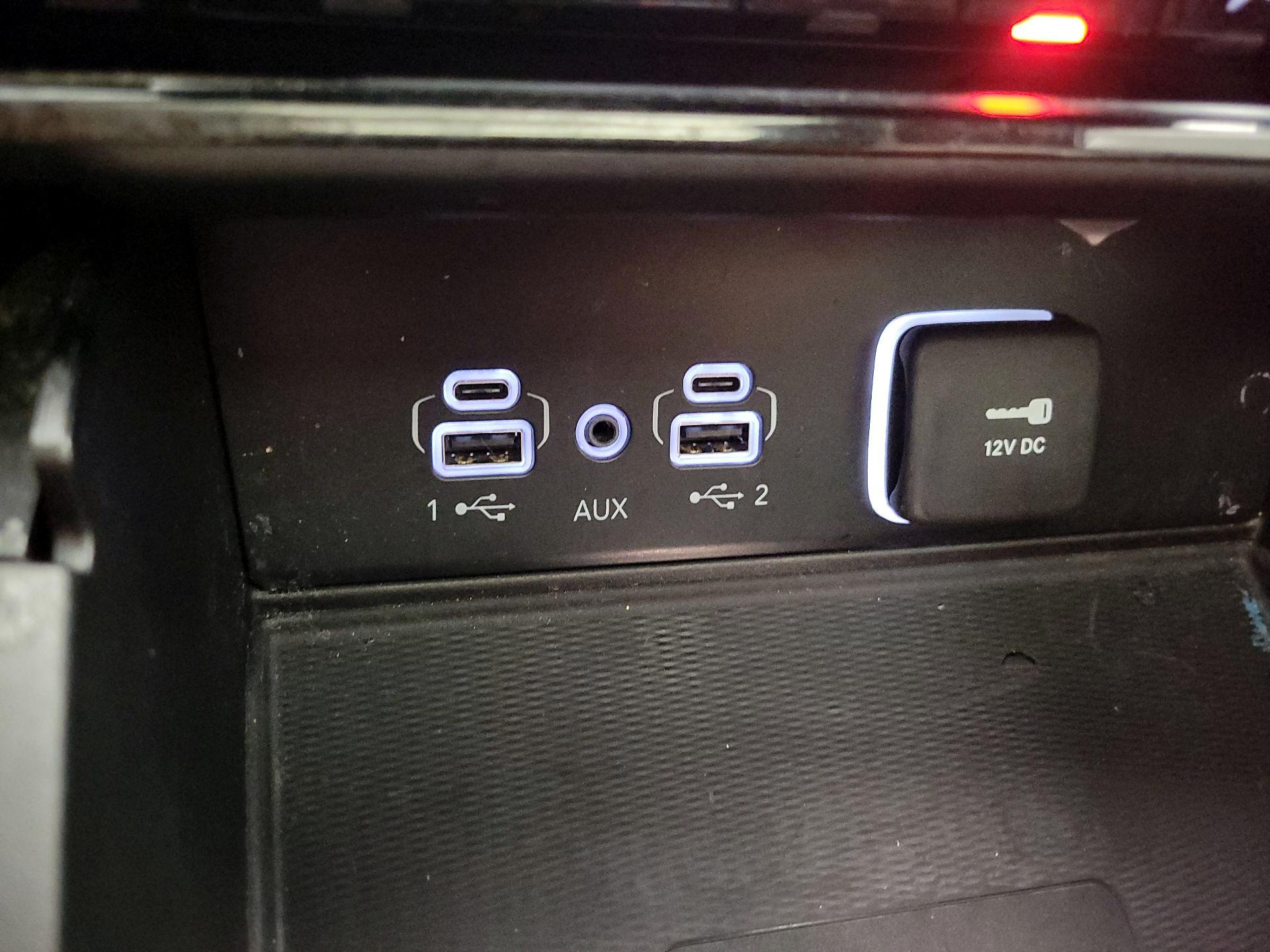 Thumbnail: 2023 Jeep Grand Cherokee L - 19