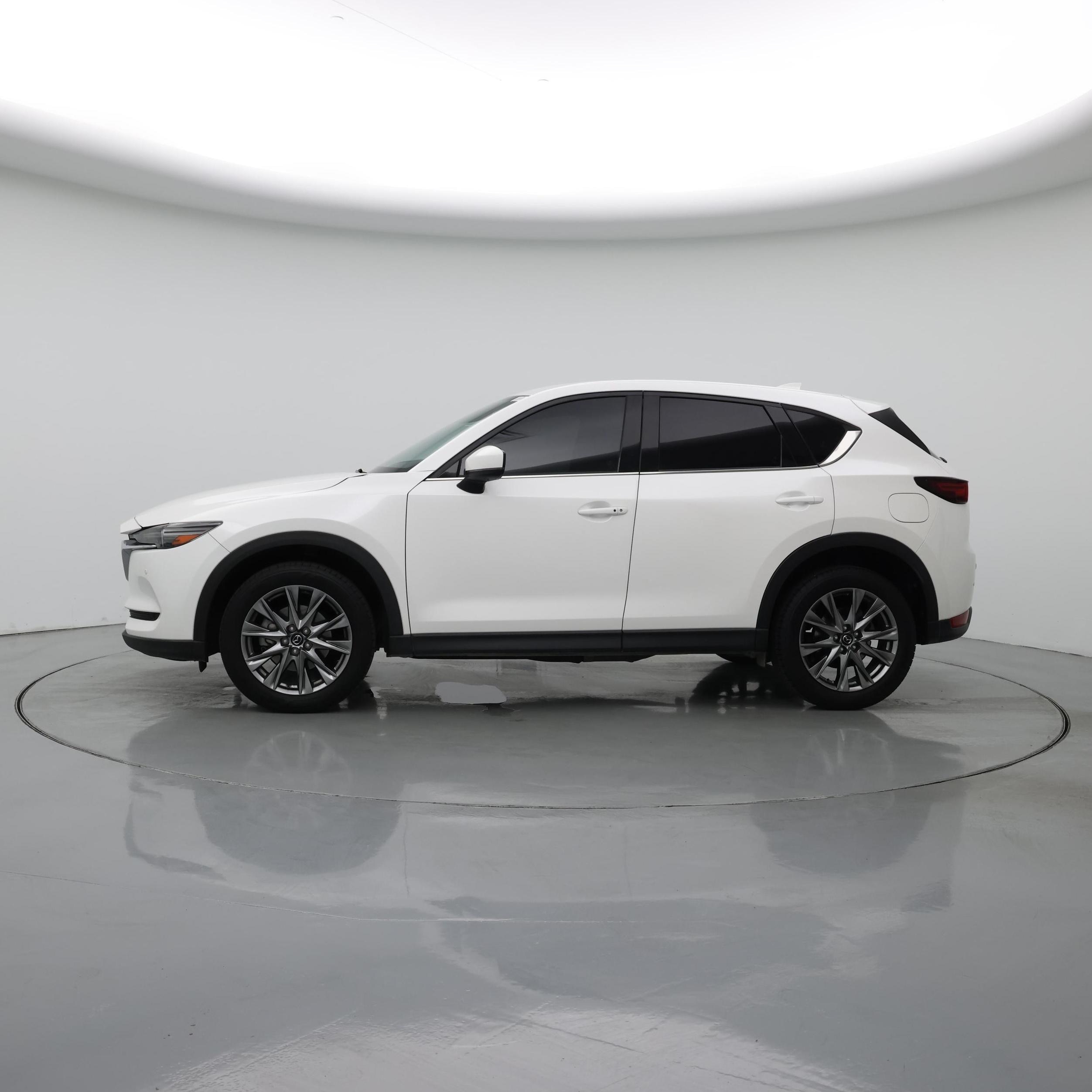 Thumbnail: 2020 Mazda CX-5 - 3