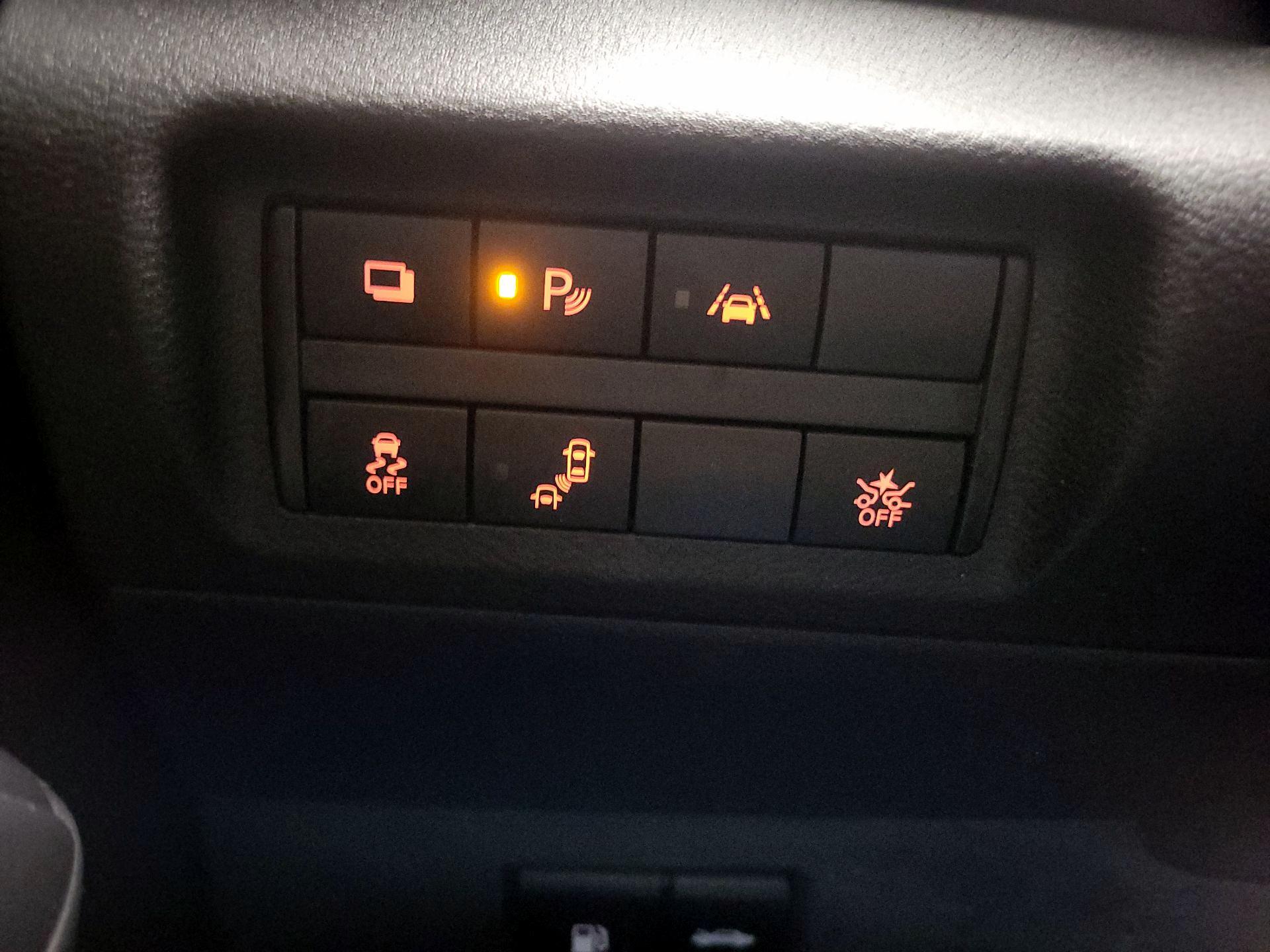 Thumbnail: 2022 Nissan Kicks - 13