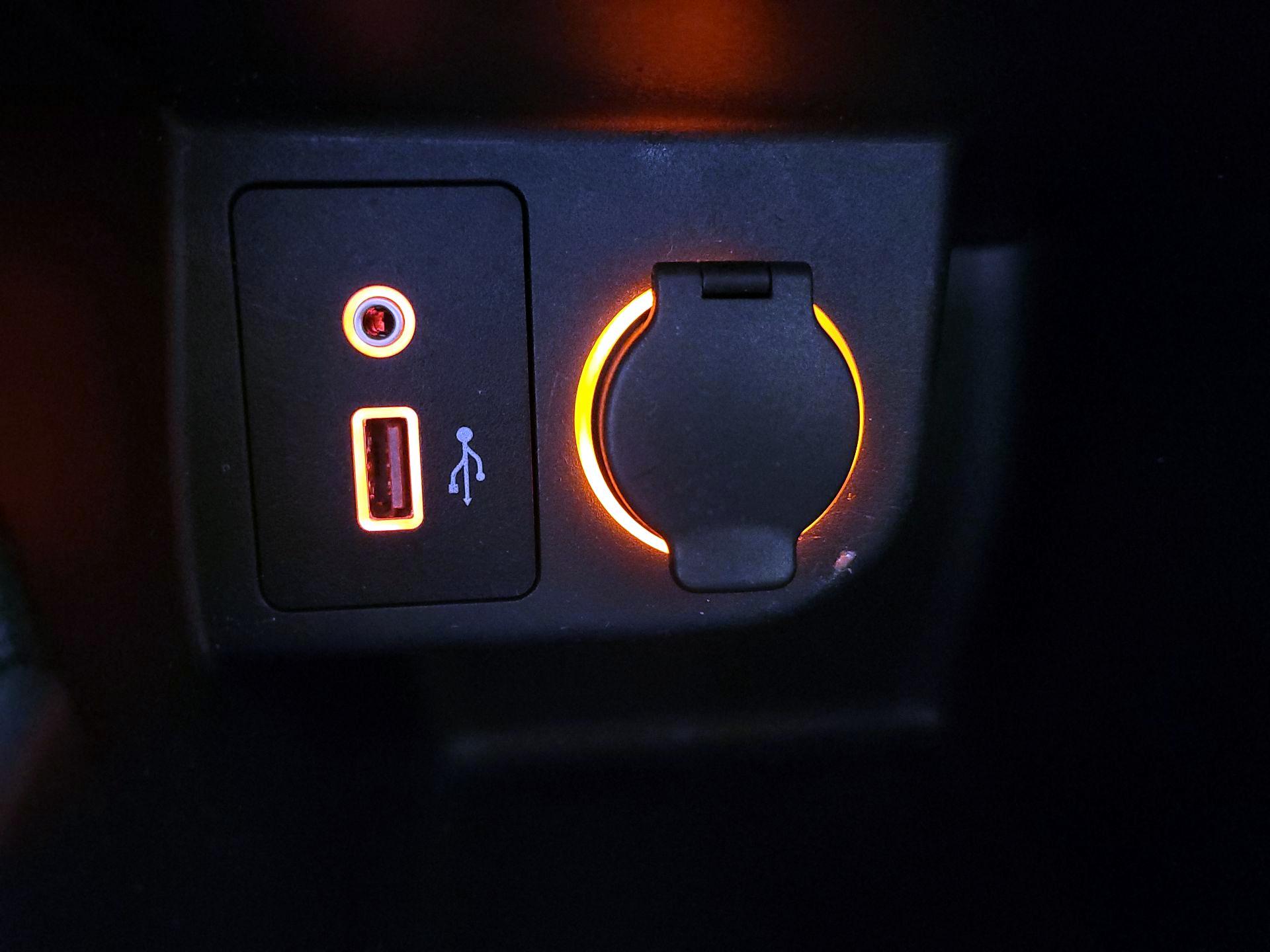 Thumbnail: 2022 Nissan Kicks - 18