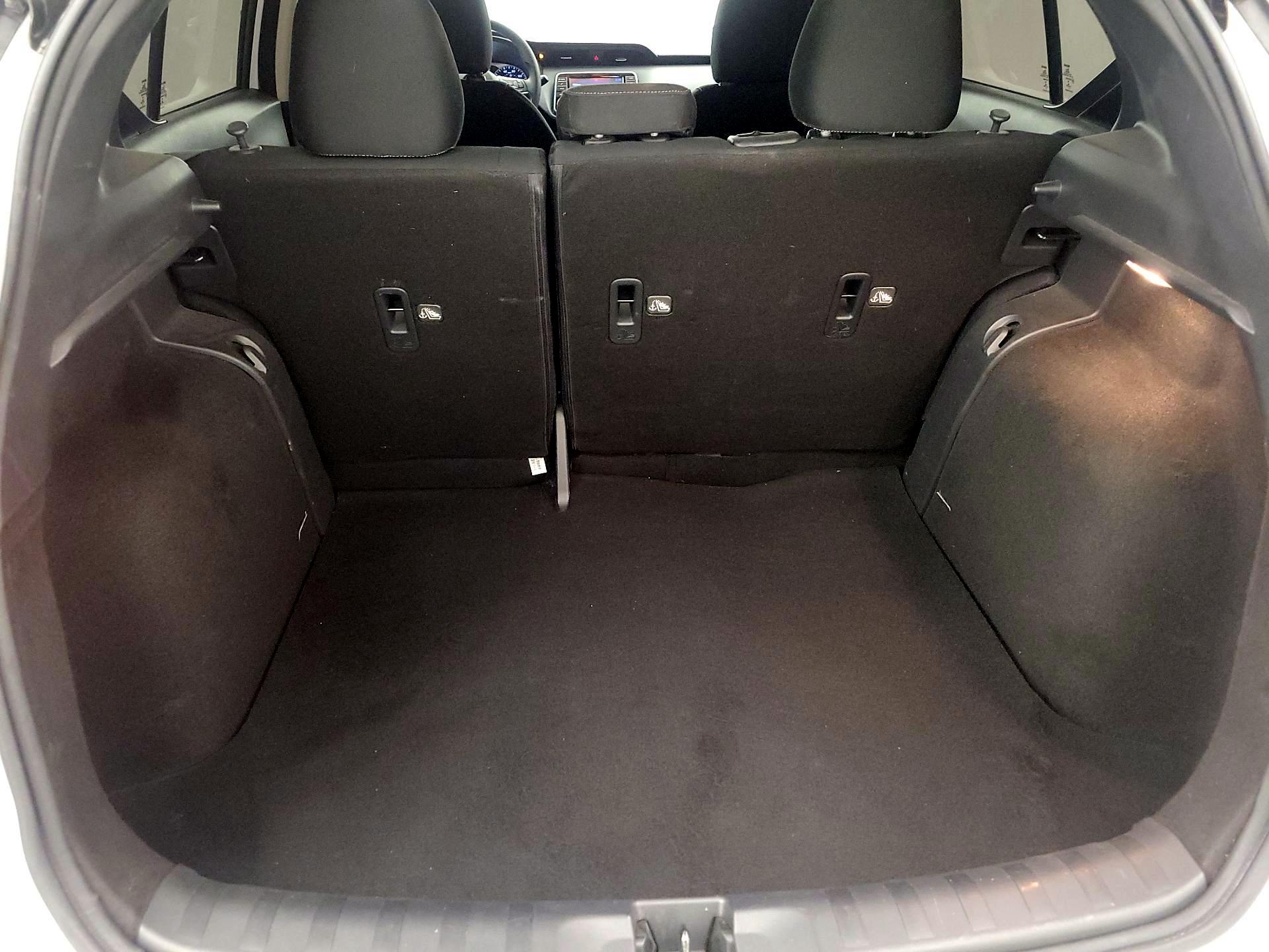 Thumbnail: 2022 Nissan Kicks - 20